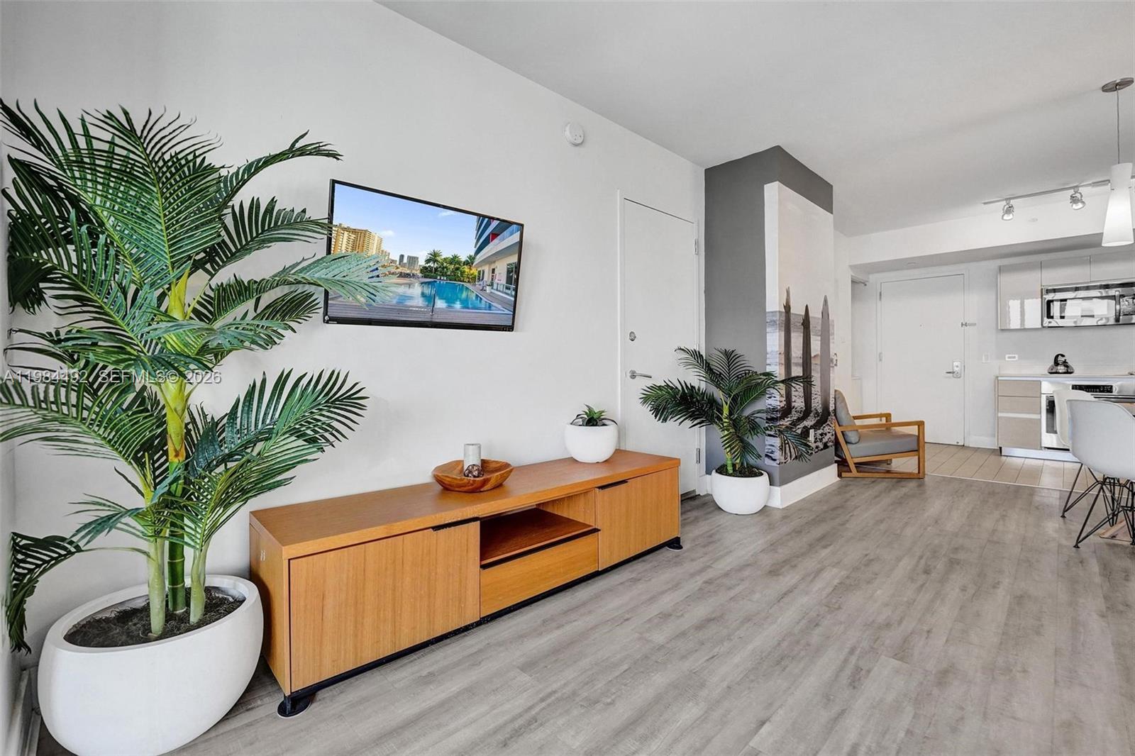 Photo of 2602 Hallandale Beach Blvd #R906, Hallandale Beach, Florida, 33009 -