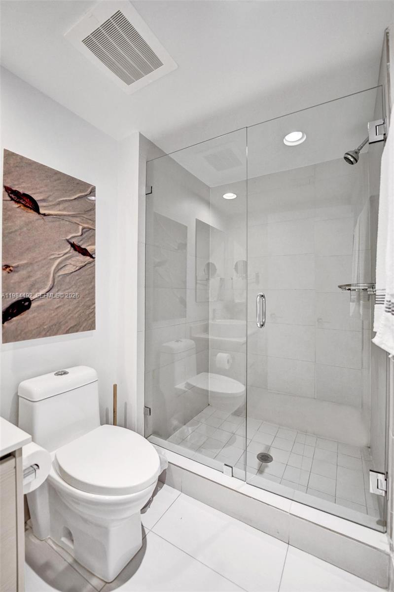 Photo of 2602 Hallandale Beach Blvd #R906, Hallandale Beach, Florida, 33009 -