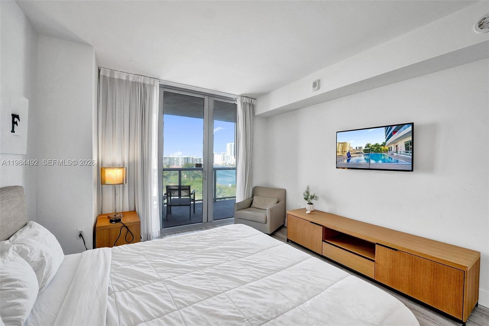 Photo of 2602 Hallandale Beach Blvd #R906, Hallandale Beach, Florida, 33009 -