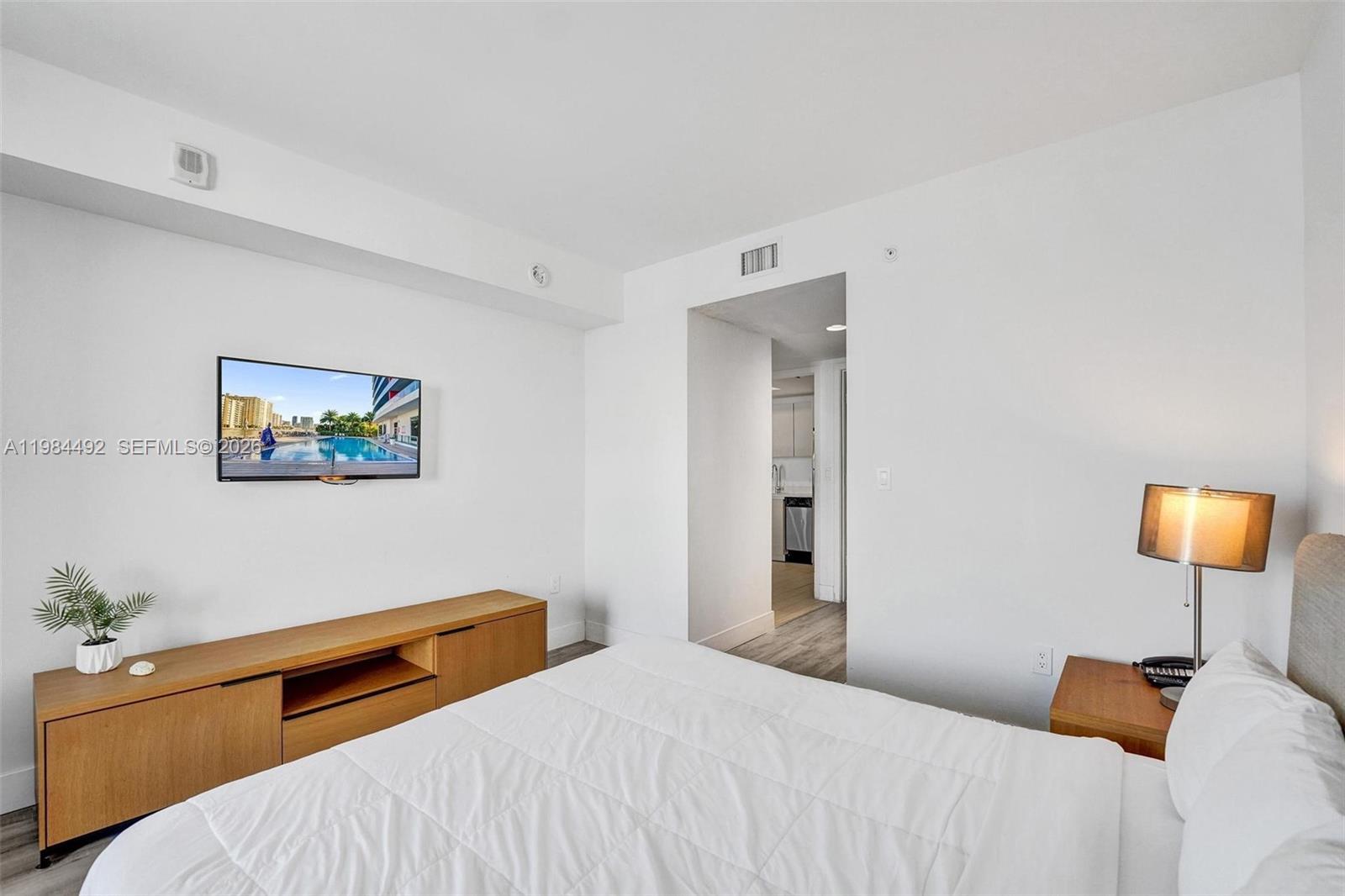 Photo of 2602 Hallandale Beach Blvd #R906, Hallandale Beach, Florida, 33009 -