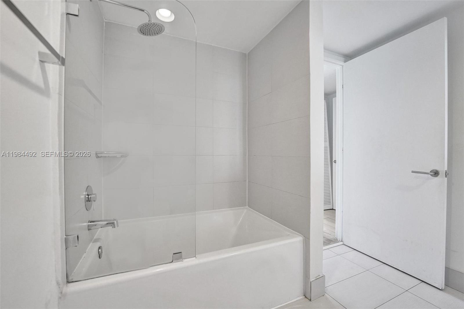 Photo of 2602 Hallandale Beach Blvd #R906, Hallandale Beach, Florida, 33009 -