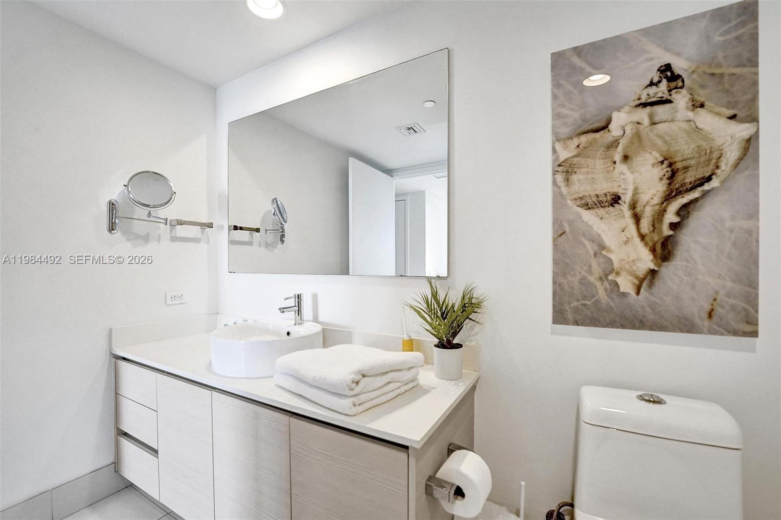 Photo of 2602 Hallandale Beach Blvd #R906, Hallandale Beach, Florida, 33009 -