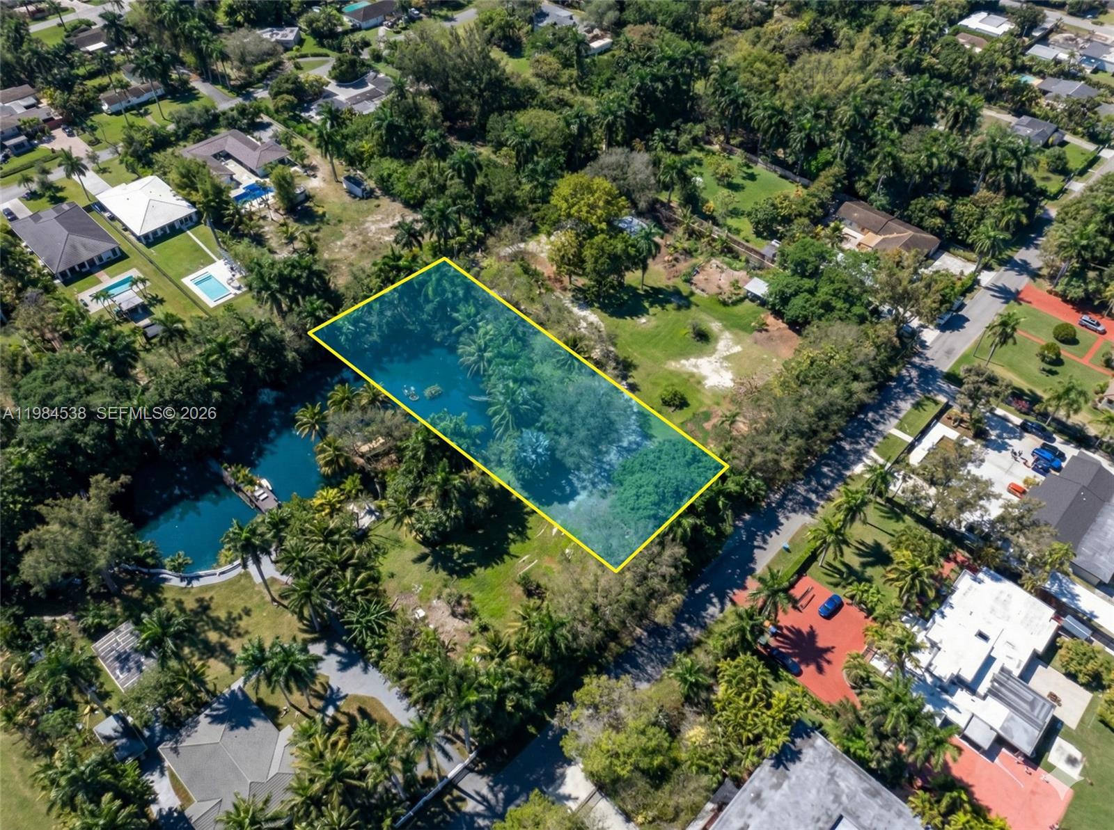   /   sq. ft. $ 2026-03-17 0 foto