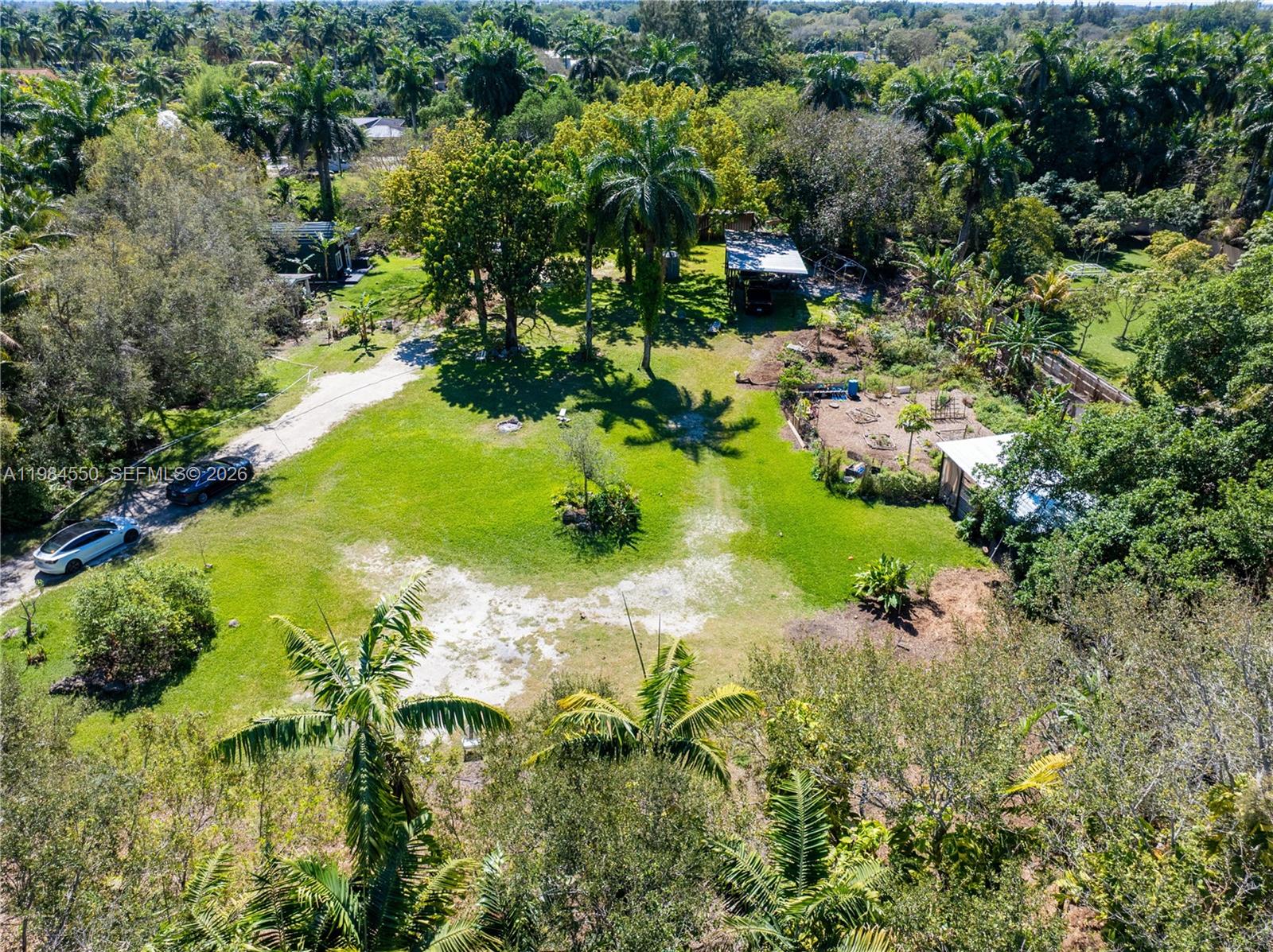   /   кв.футов $ 2026-03-17 0 Фото