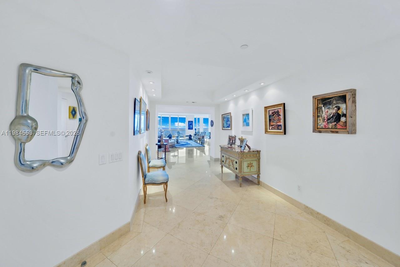 Photo of 21200 Point Pl  #1901, Aventura, Florida, 33180 - 