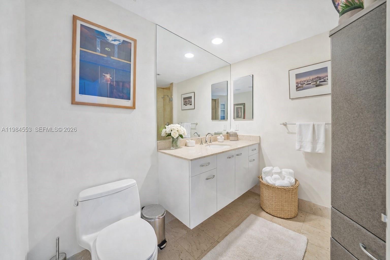Photo of 21200 Point Pl  #1901, Aventura, Florida, 33180 - 