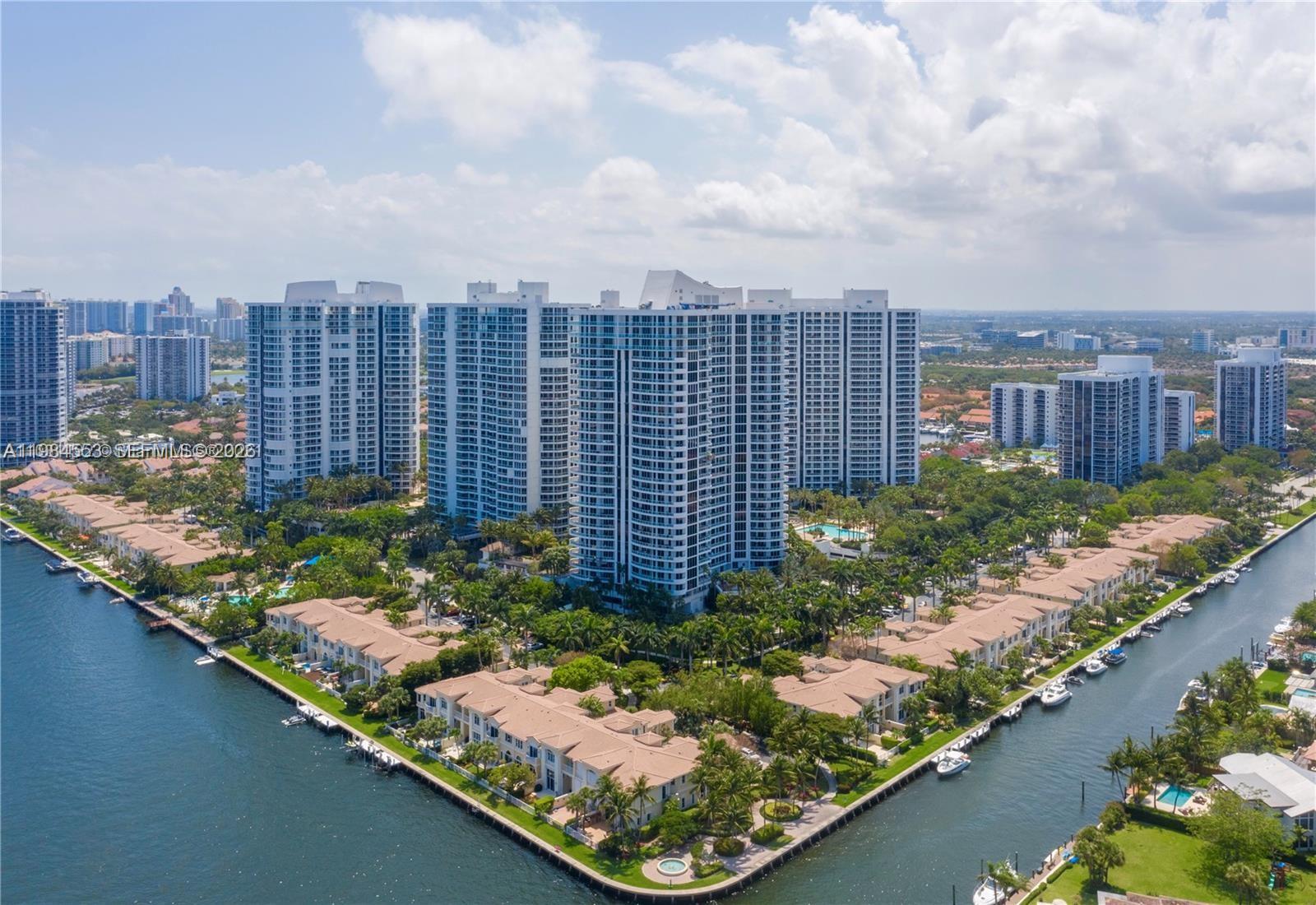 Photo of 21200 Point Pl  #1901, Aventura, Florida, 33180 - 