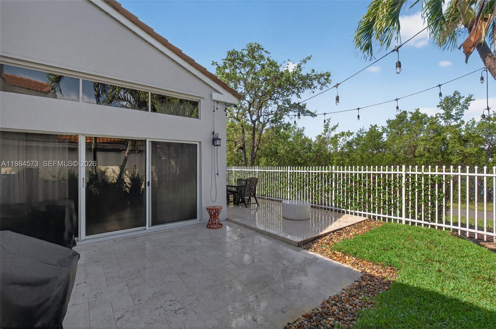 Photo of 1860 Sweetbay Way  (1860), Hollywood, Florida, 33019 - 