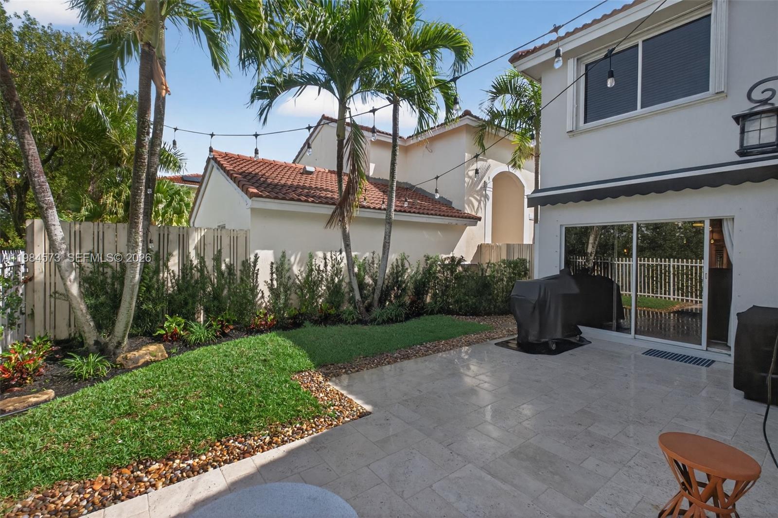 Photo of 1860 Sweetbay Way  (1860), Hollywood, Florida, 33019 - 