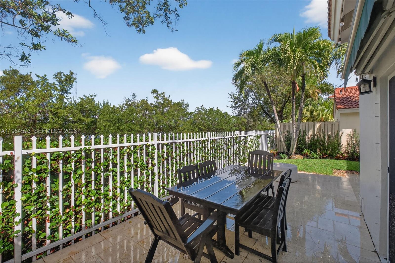Photo of 1860 Sweetbay Way  (1860), Hollywood, Florida, 33019 - 