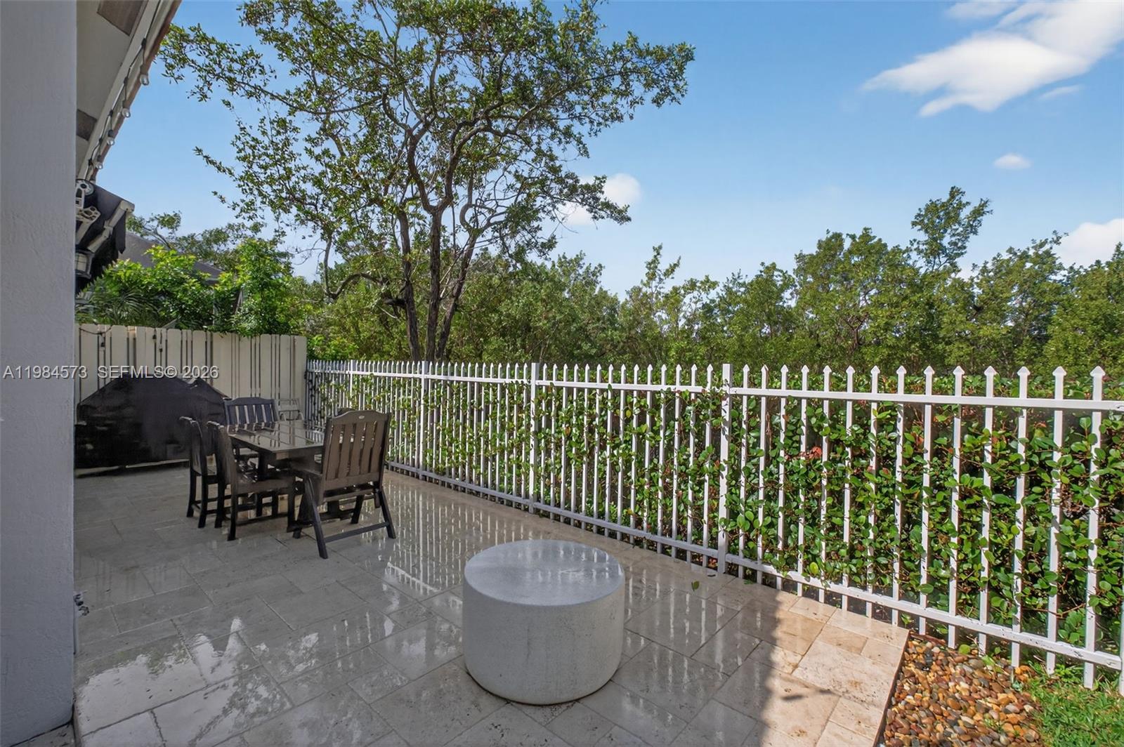 Photo of 1860 Sweetbay Way  (1860), Hollywood, Florida, 33019 - 