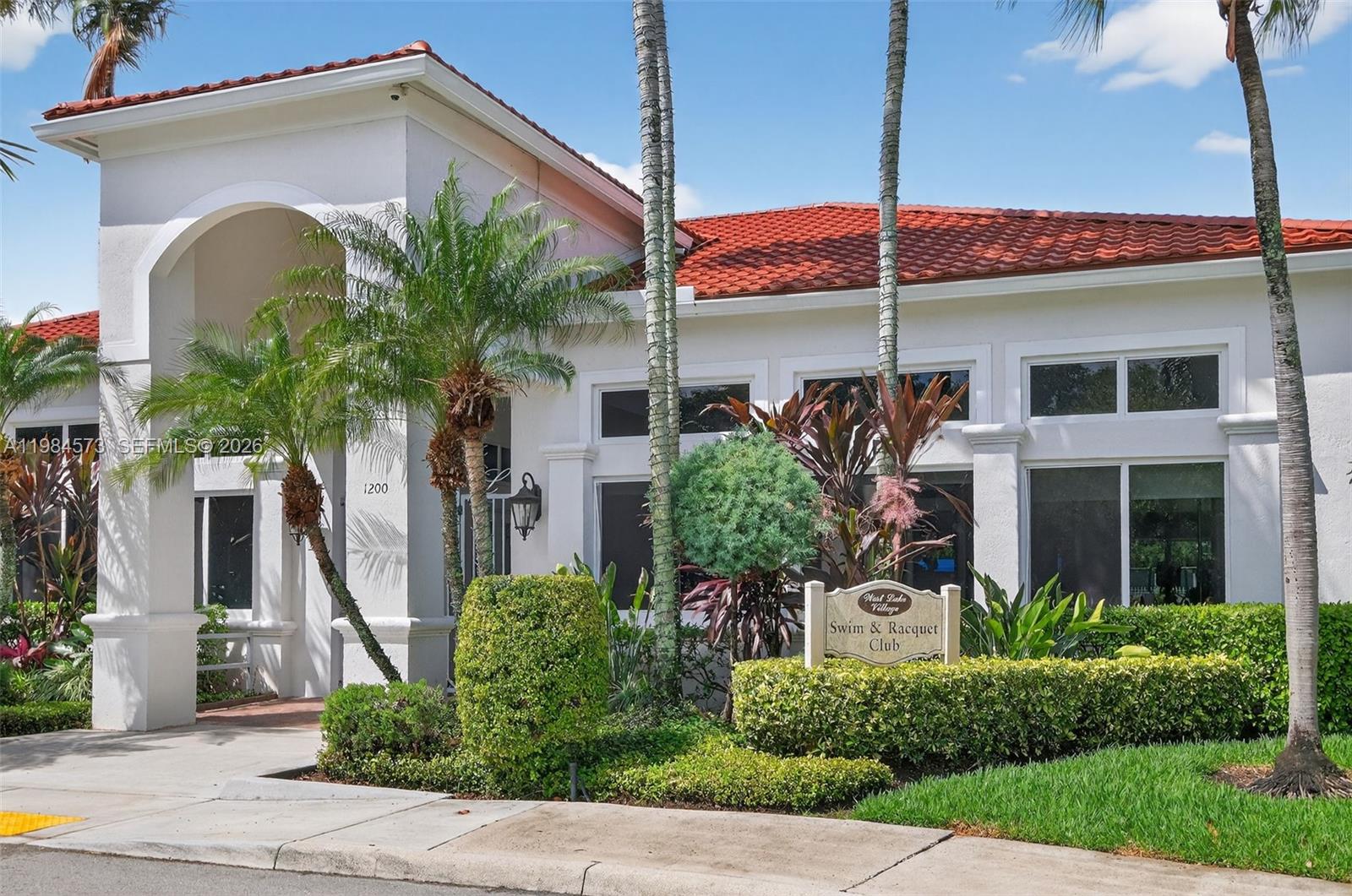 Photo of 1860 Sweetbay Way  (1860), Hollywood, Florida, 33019 - Clubhouse  / Fitness Center