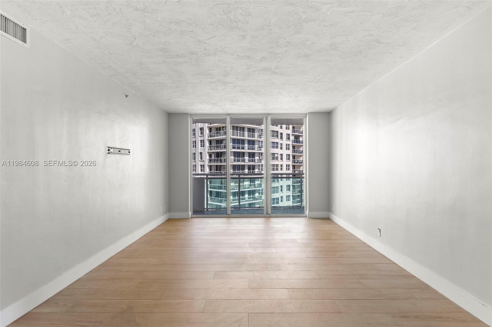 Photo of 3001 Ocean Dr  #1145, Hollywood, Florida, 33019 - 