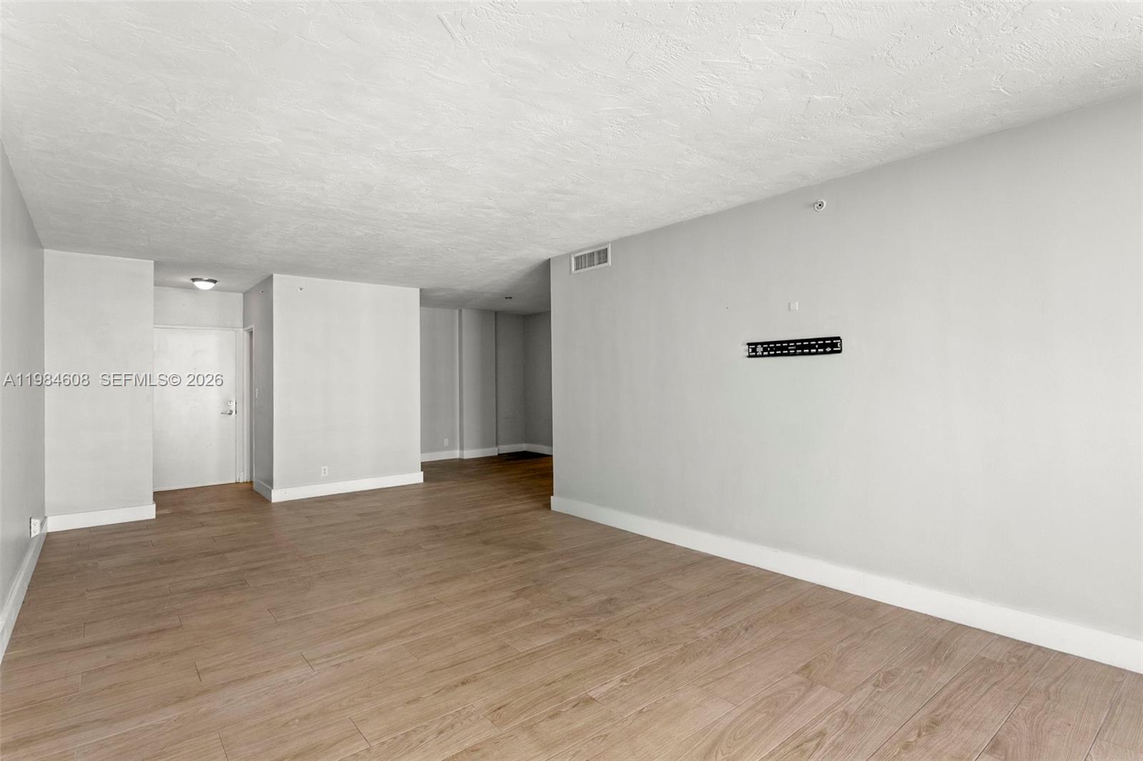 Photo of 3001 Ocean Dr  #1145, Hollywood, Florida, 33019 - 