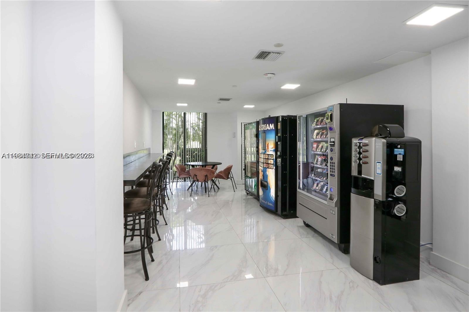 Photo of 3300 192nd St  #1815, Aventura, Florida, 33180 - 