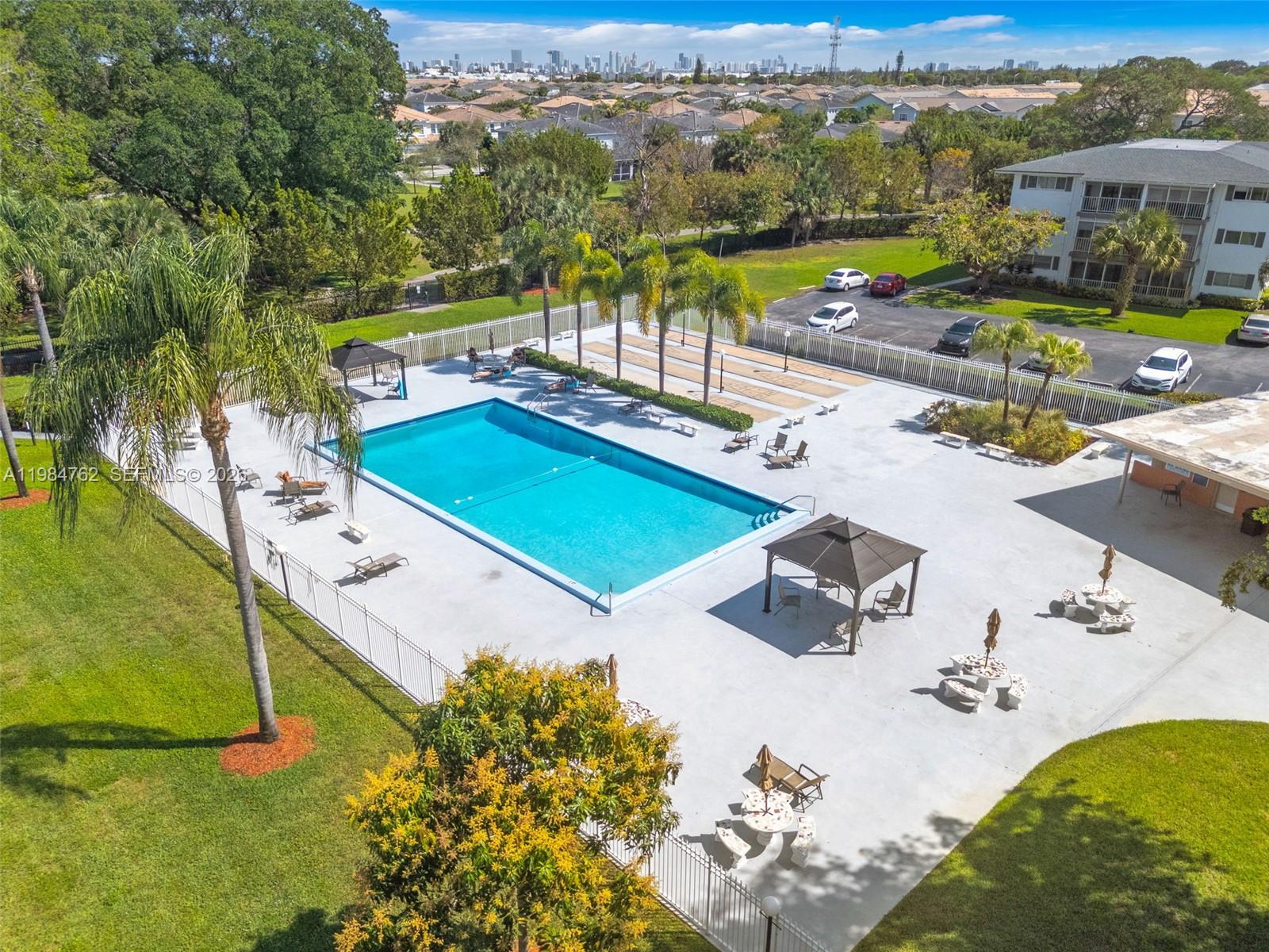 206 1 / 1 672 sq. ft. $ 2026-03-17 0 Photo