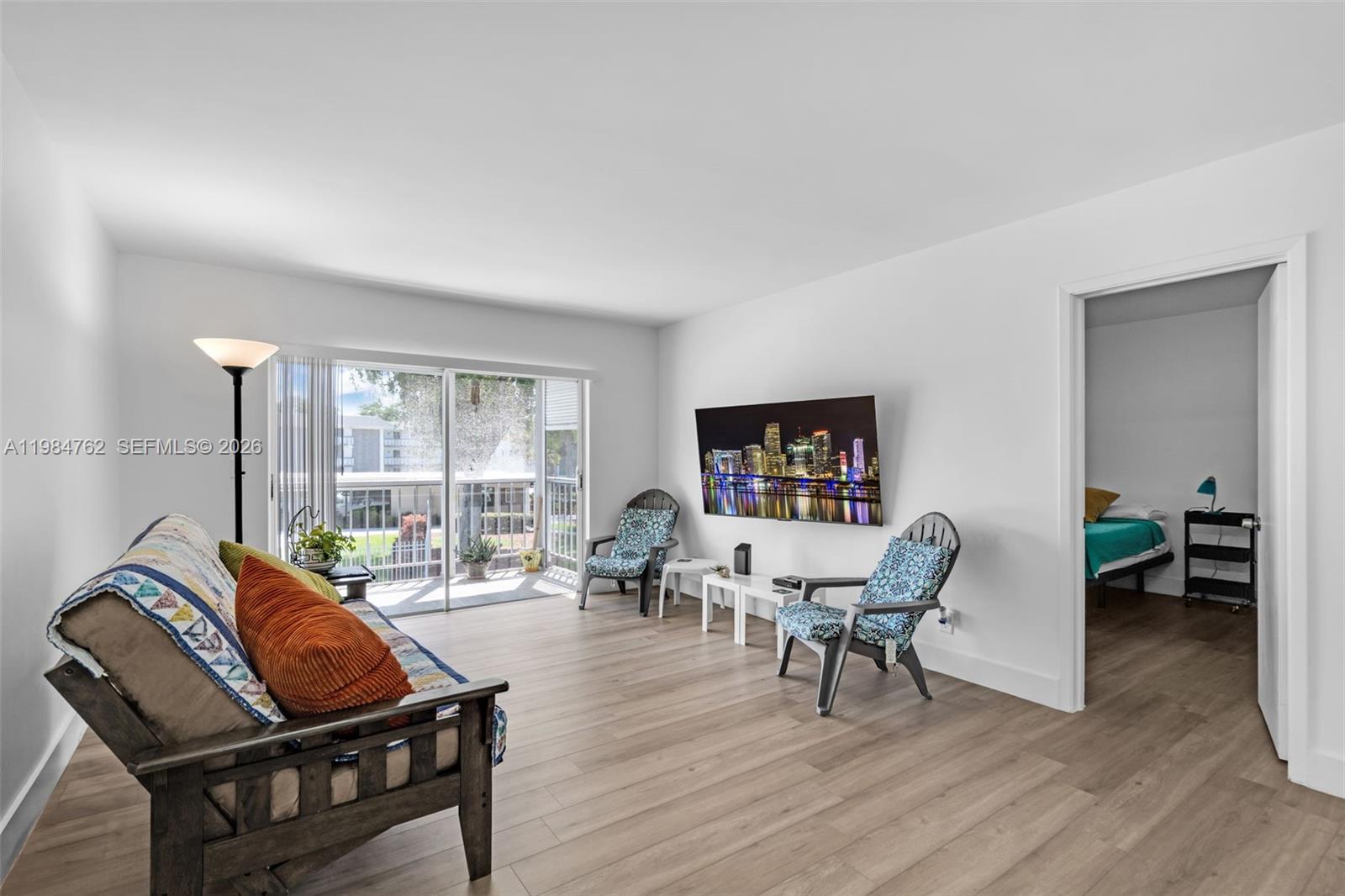 206 1 / 1 672 sq. ft. $ 2026-03-17 0 Photo