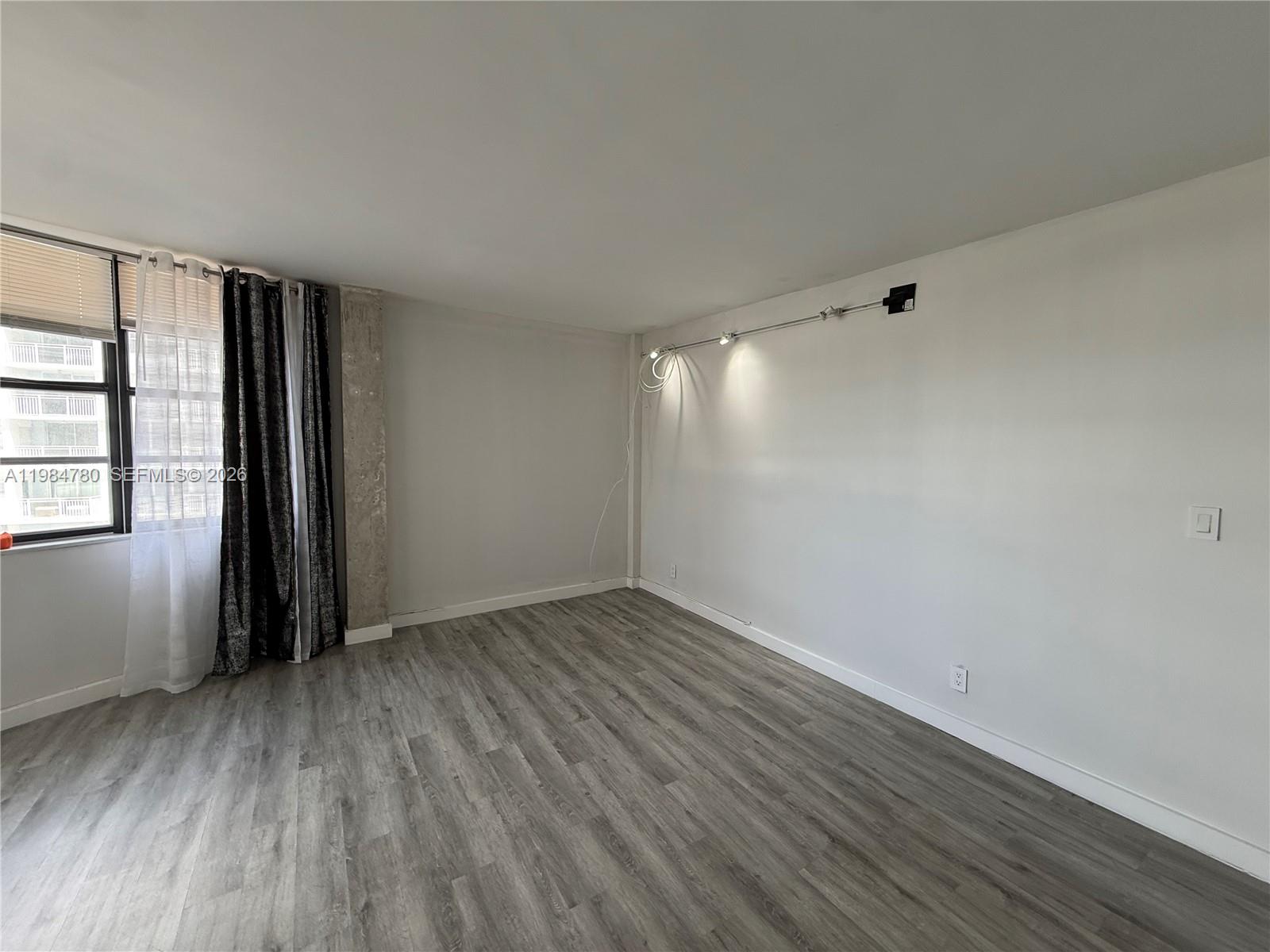 Photo of 1825 Ocean Dr #305, Hallandale Beach, Florida, 33009 -