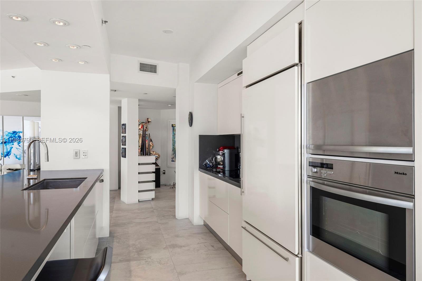 Photo of 450 Alton Rd  #1507, Miami Beach, Florida, 33139 - 