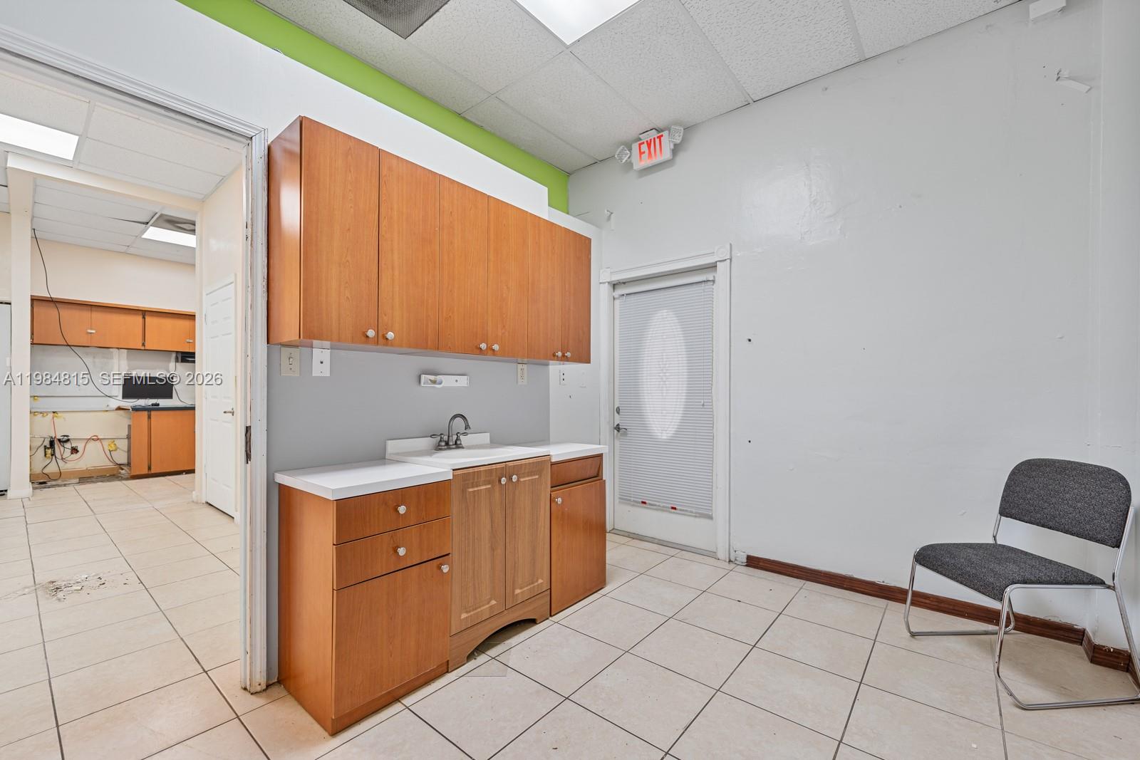   /   sq. ft. $ 2026-03-17 0 Photo