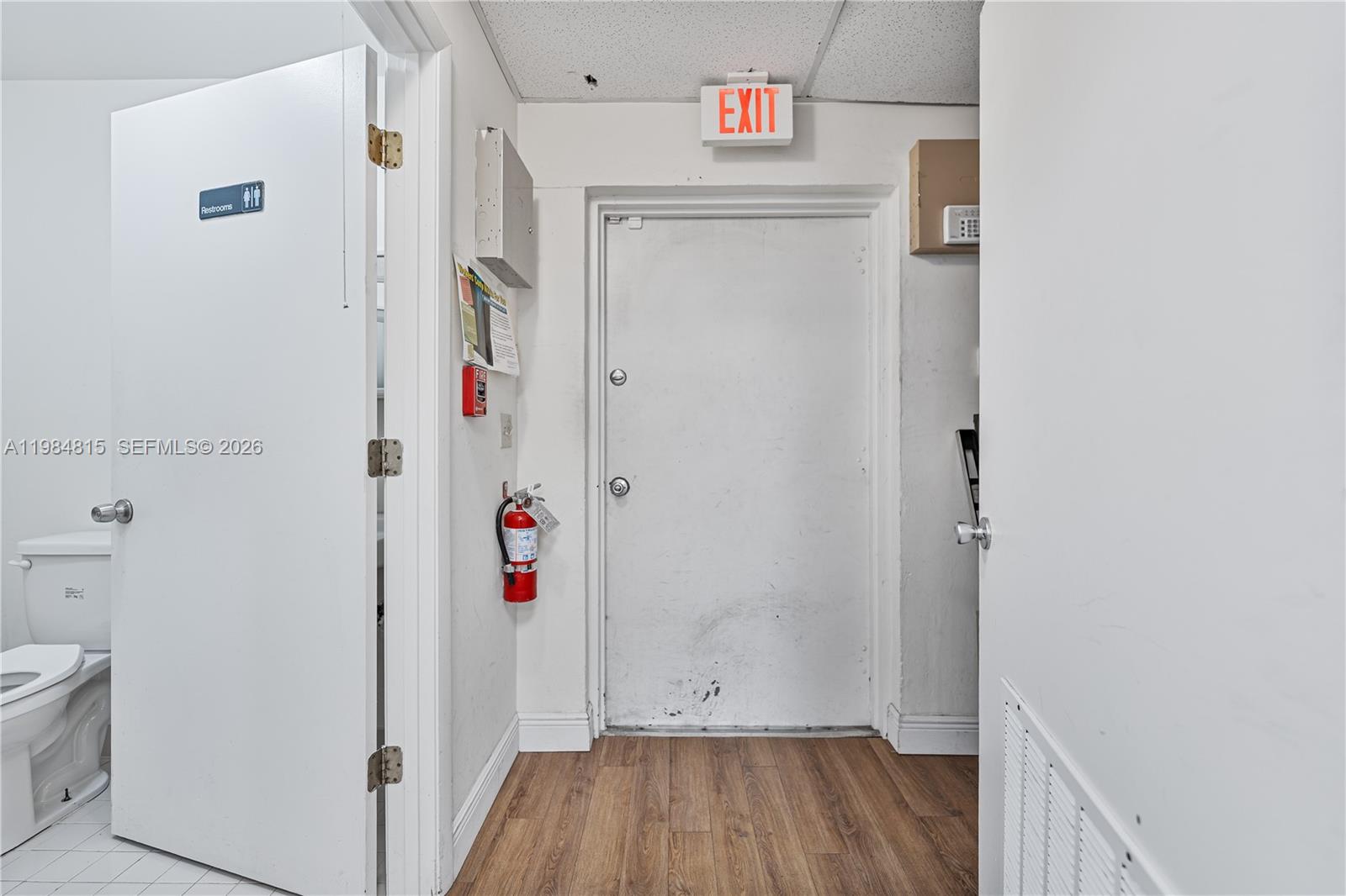   /   sq. ft. $ 2026-03-17 0 Photo