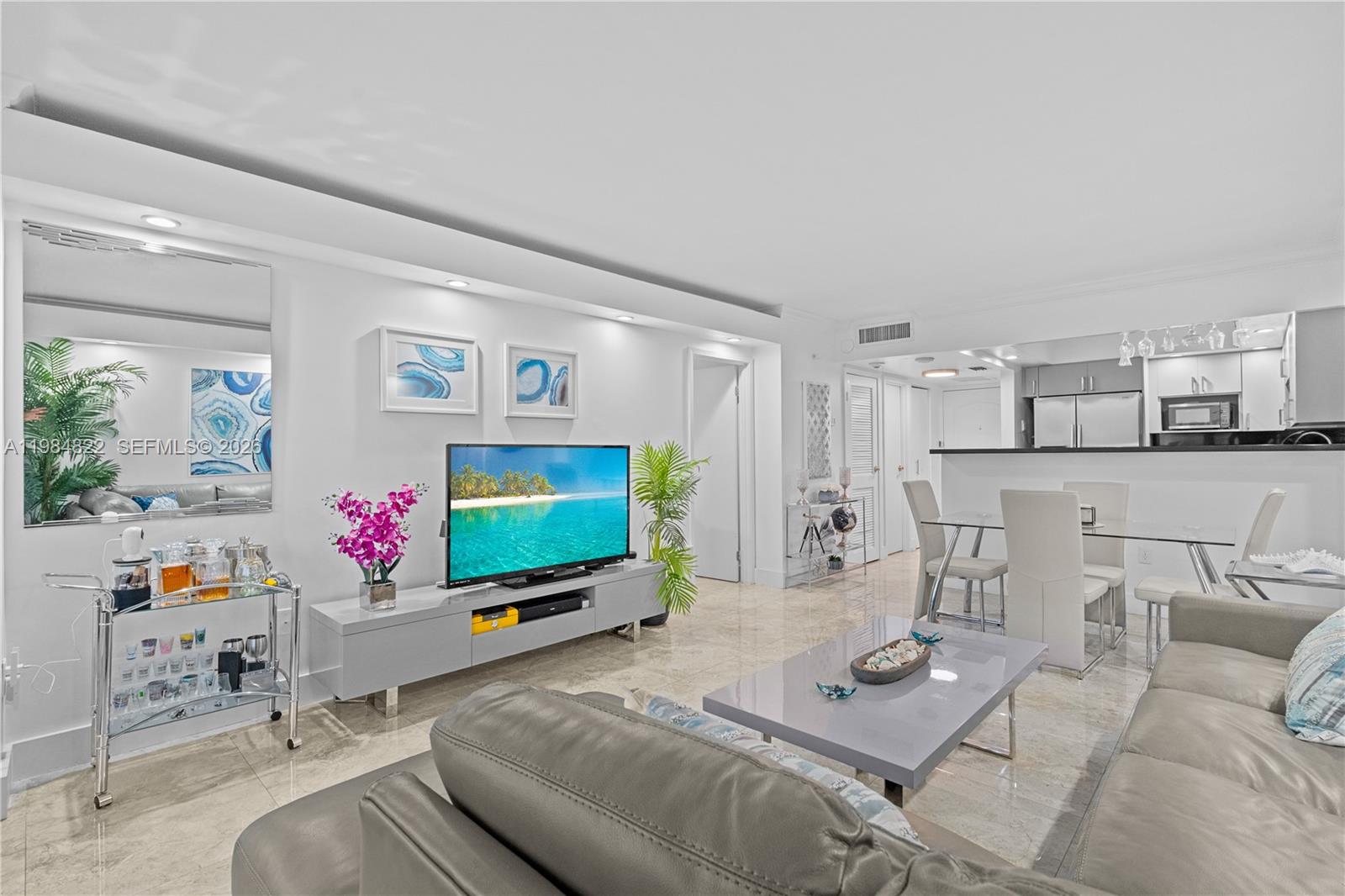 Photo of 3675 Country Club Dr  #1907, Aventura, Florida, 33180 - 