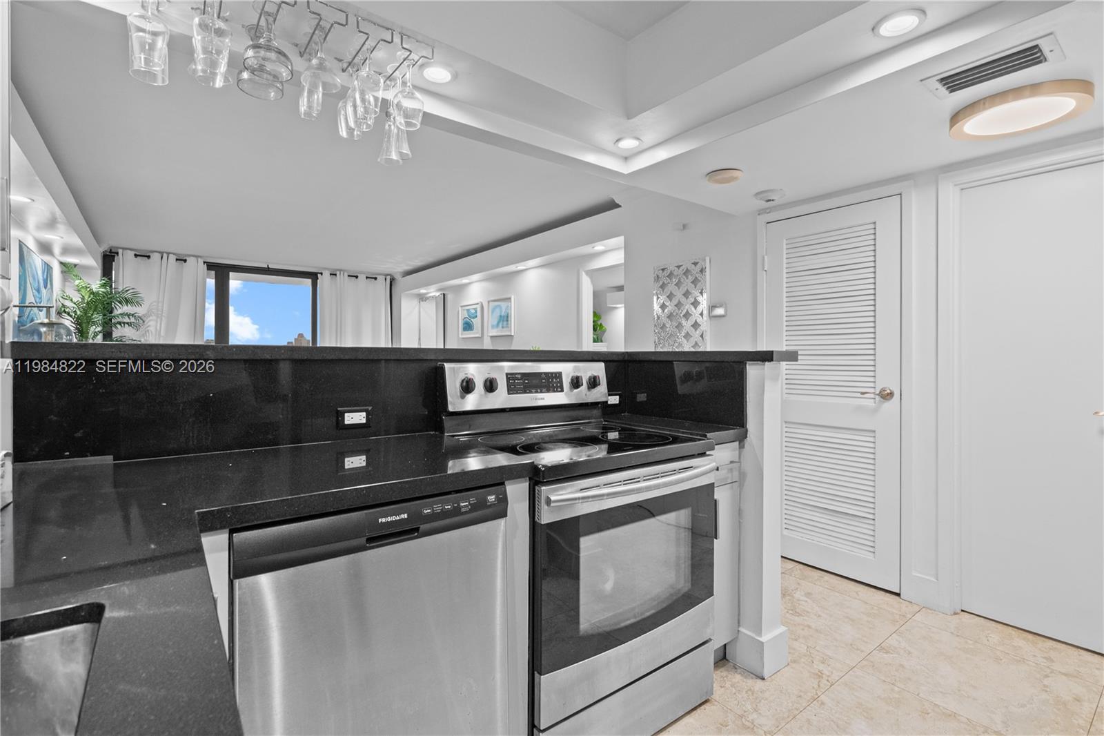 Photo of 3675 Country Club Dr  #1907, Aventura, Florida, 33180 - 