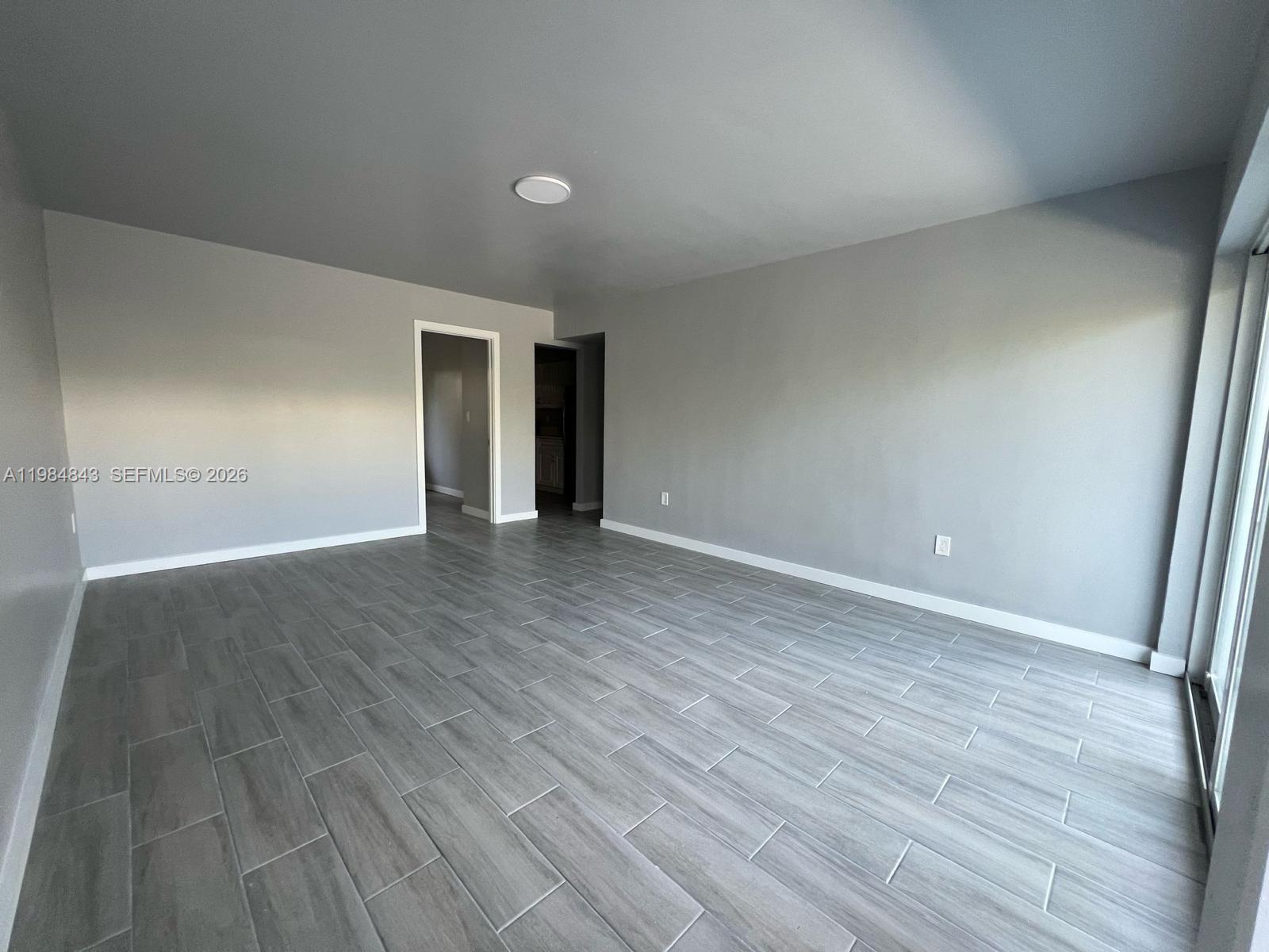   /  2138 кв.футов $ 2026-03-17 0 Фото