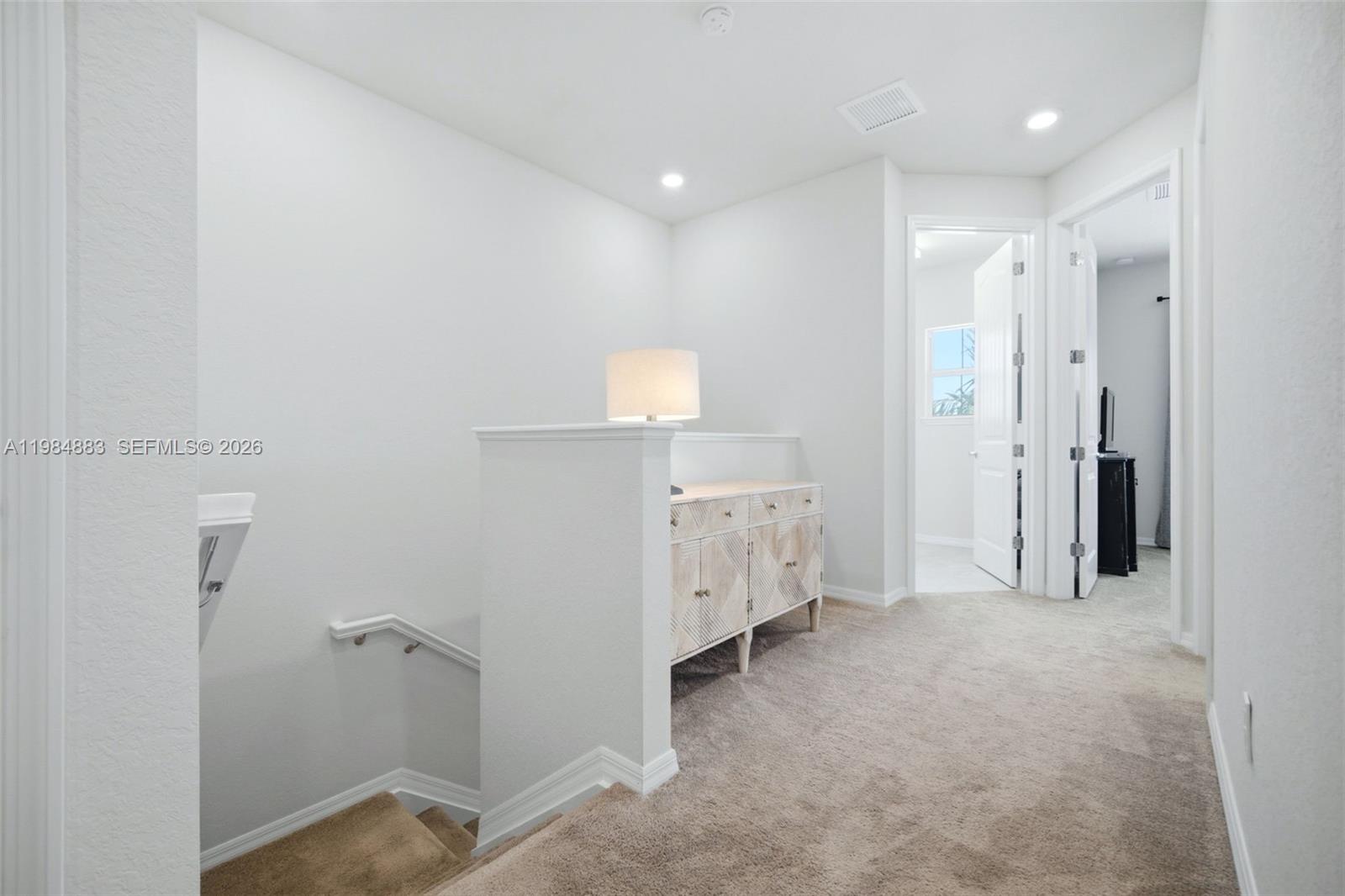 See details 1628 3 / 3 1768 sq. ft. $ 2026-03-18 0 Photo