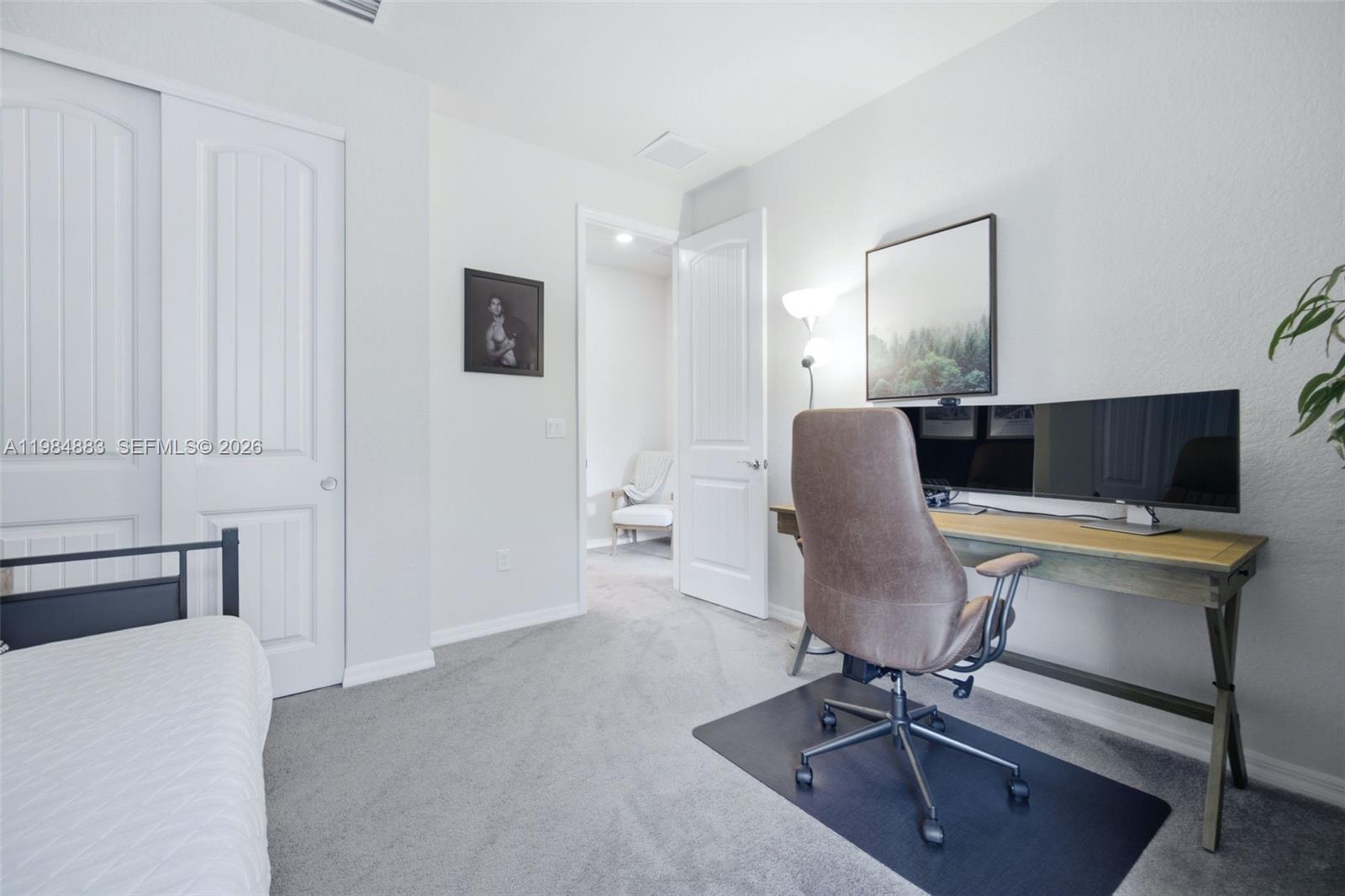 See details 1628 3 / 3 1768 sq. ft. $ 2026-03-18 0 Photo
