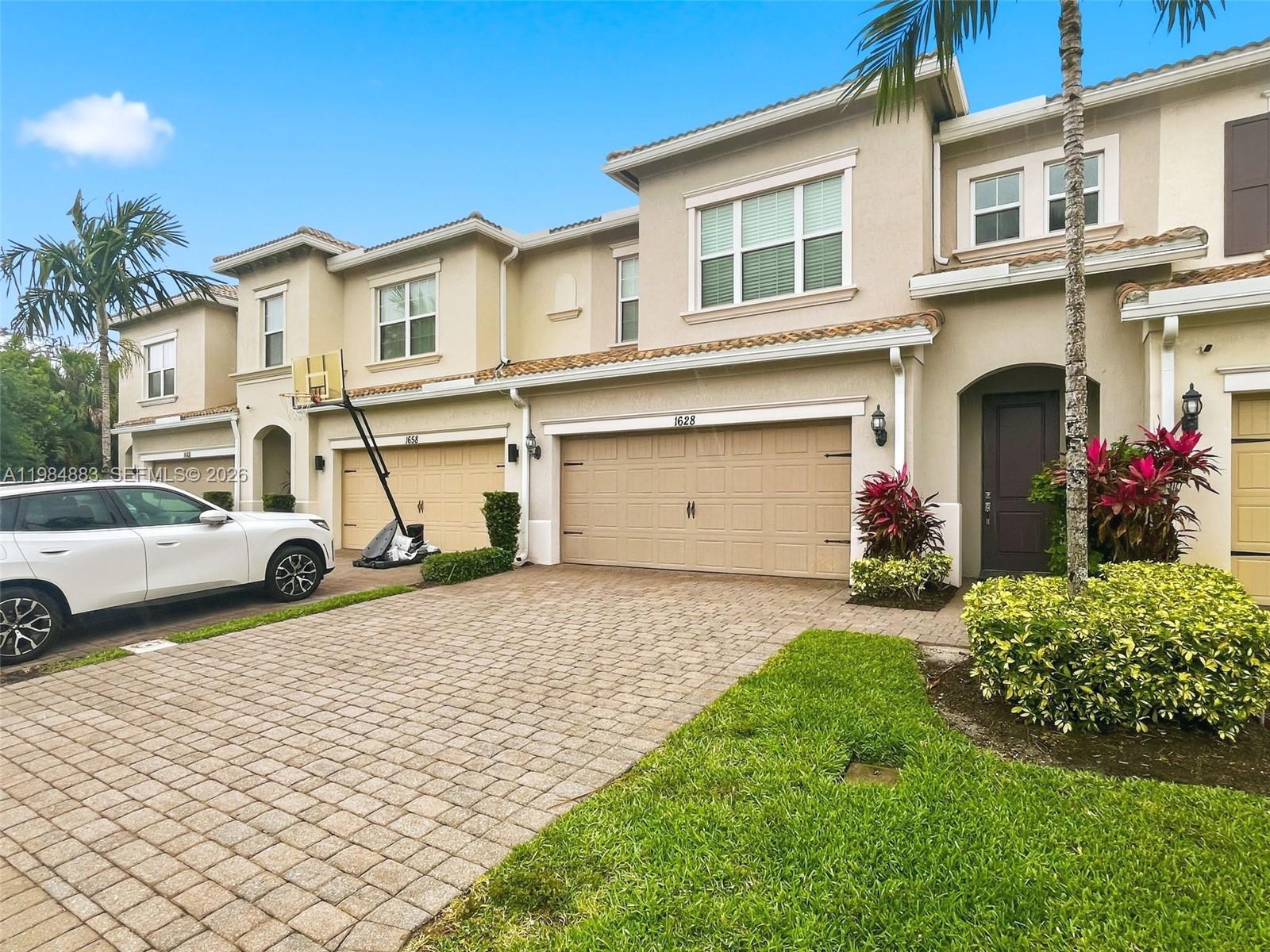 See details 1628 3 / 3 1768 sq. ft. $ 2026-03-18 0 Photo