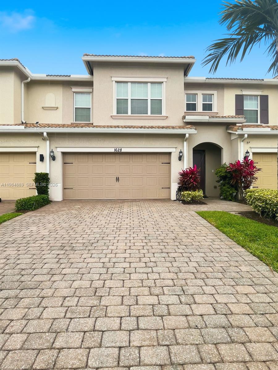 See details 1628 3 / 3 1768 sq. ft. $ 2026-03-18 0 Photo