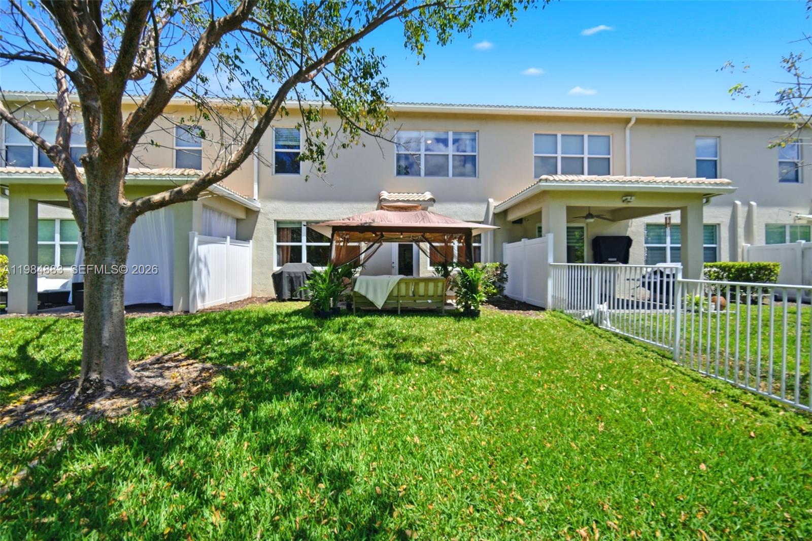 See details 1628 3 / 3 1768 sq. ft. $ 2026-03-18 0 Photo