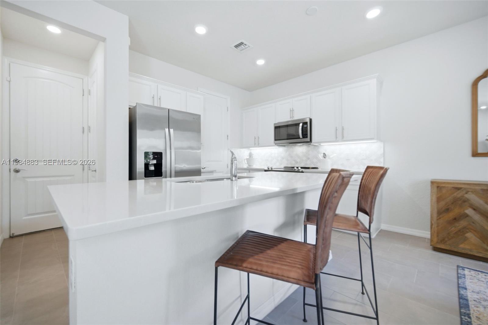 See details 1628 3 / 3 1768 sq. ft. $ 2026-03-18 0 Photo