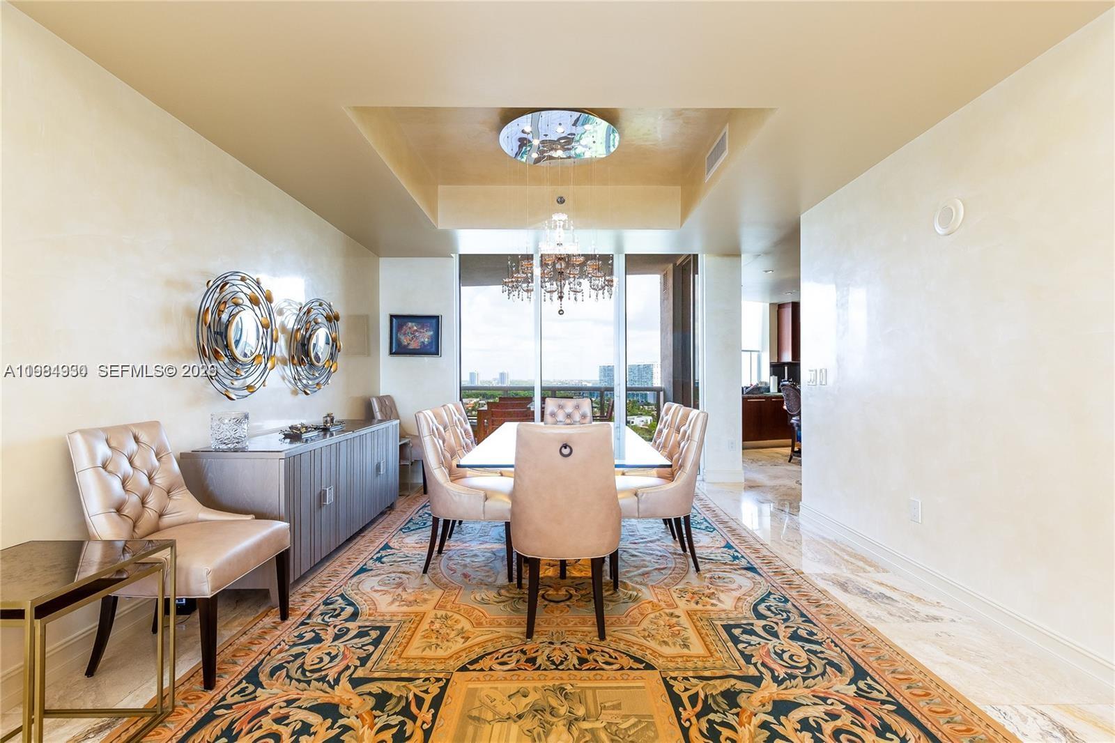 1106 3 / 4 2327 кв.футов $ 2026-03-18 0 Фото