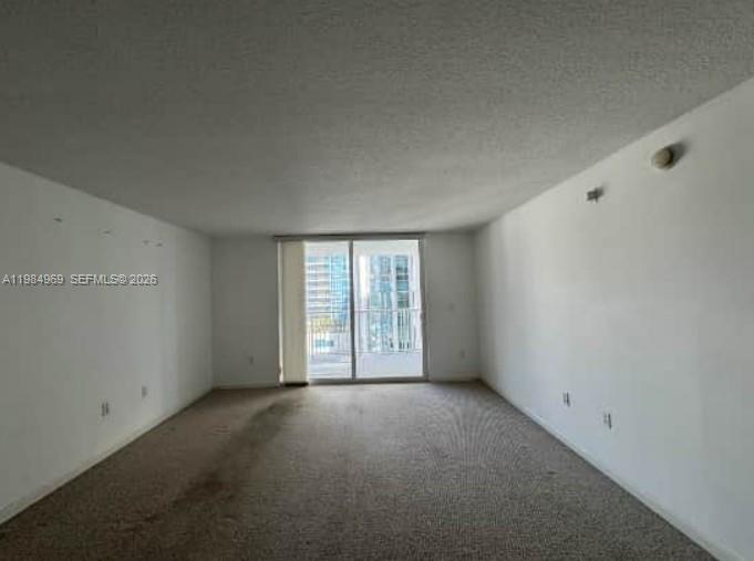 2618 1 / 1 825 sq. ft. $ 2026-03-18 0 Photo