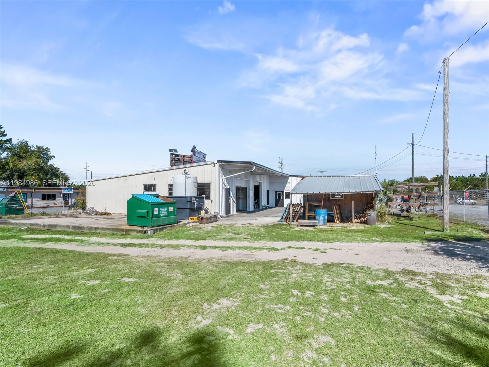 Ver detalles / sq. ft. $ 2026-03-18 0 foto