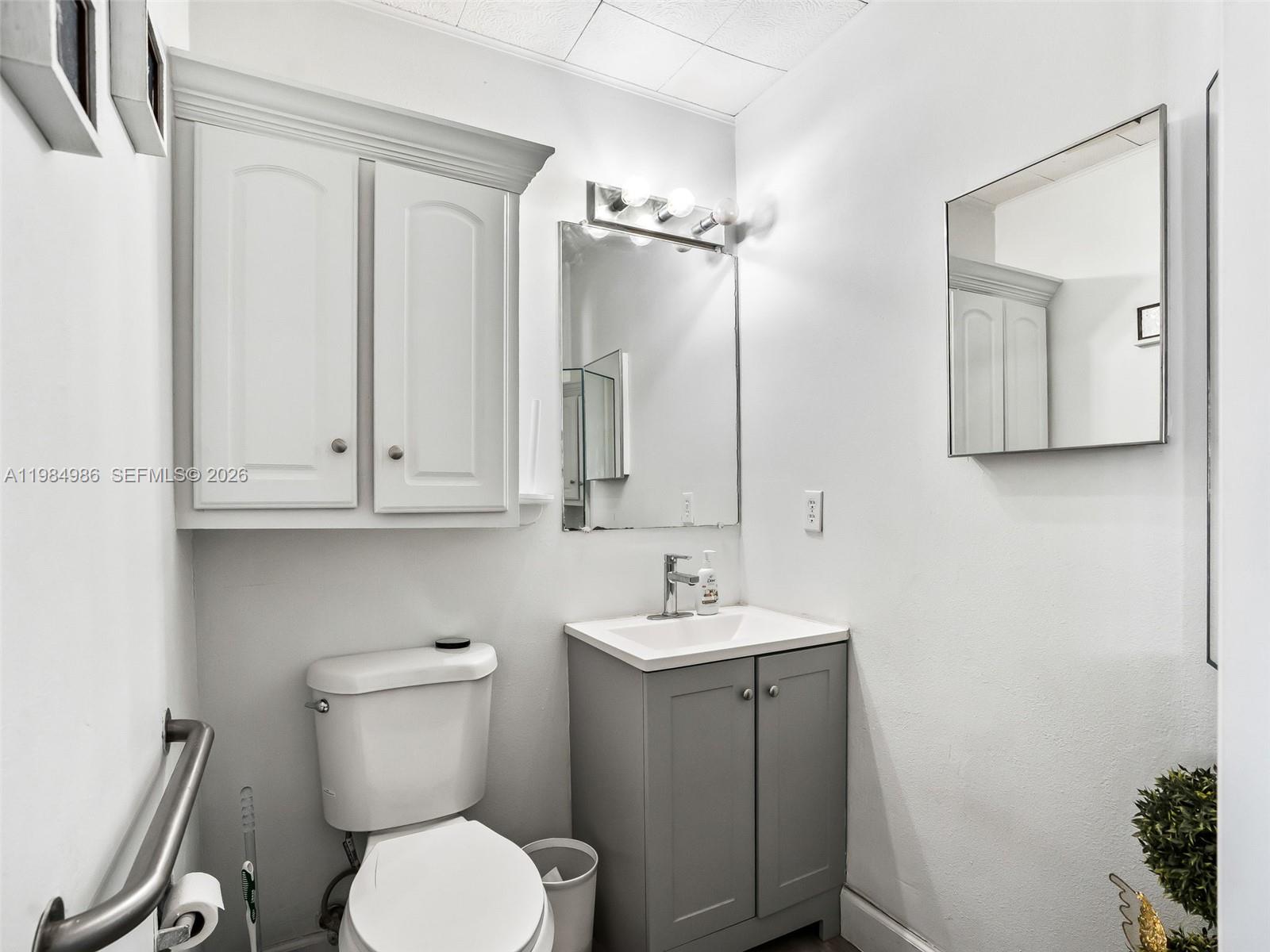 Ver detalles / sq. ft. $ 2026-03-18 0 foto
