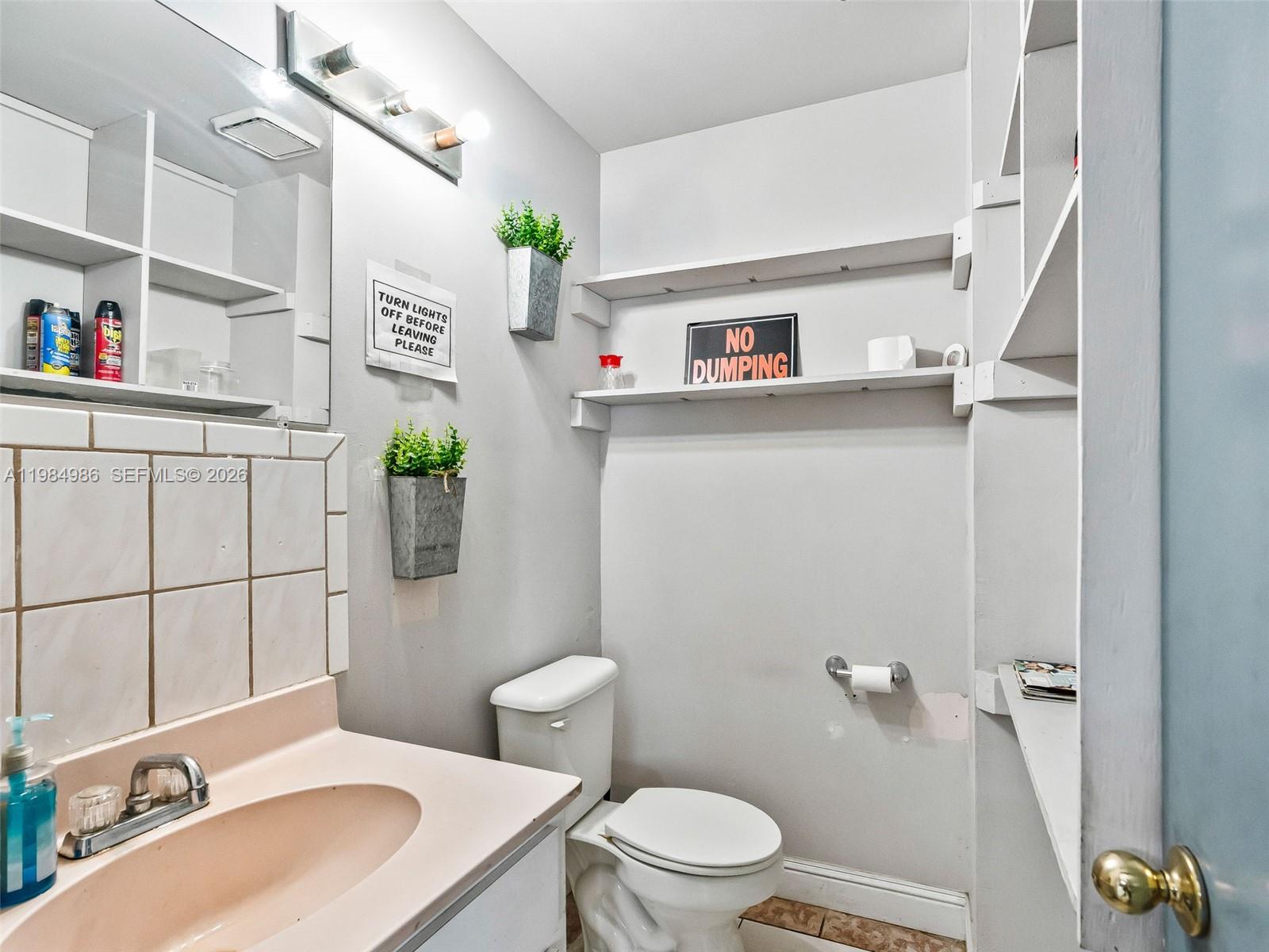 Ver detalles / sq. ft. $ 2026-03-18 0 foto