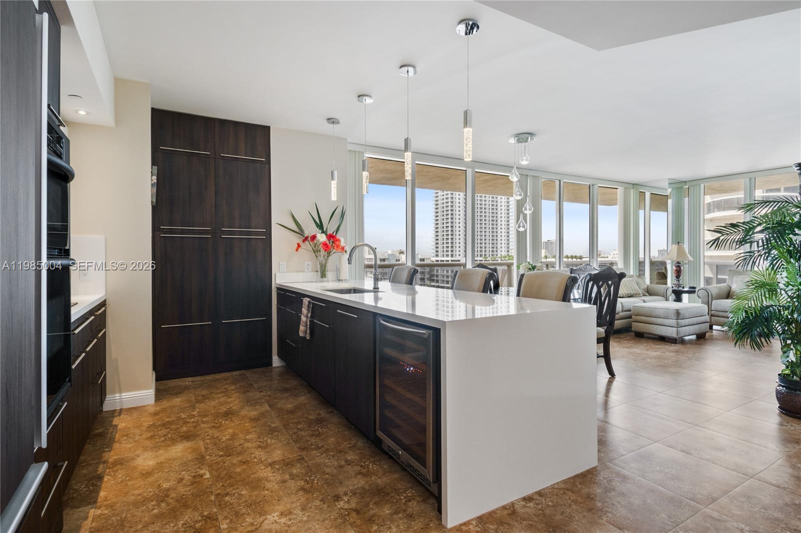 1108 2 / 2 1458 sq. ft. $ 2026-03-18 0 foto