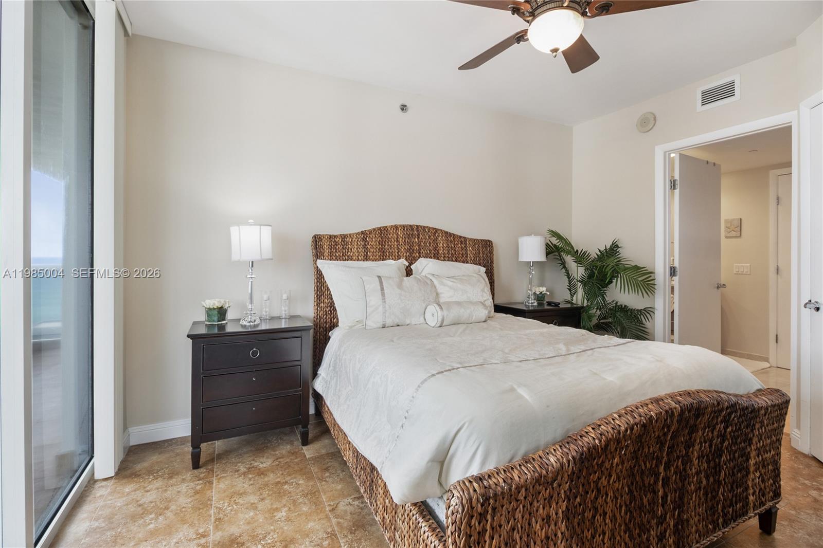 1108 2 / 2 1458 sq. ft. $ 2026-03-18 0 foto