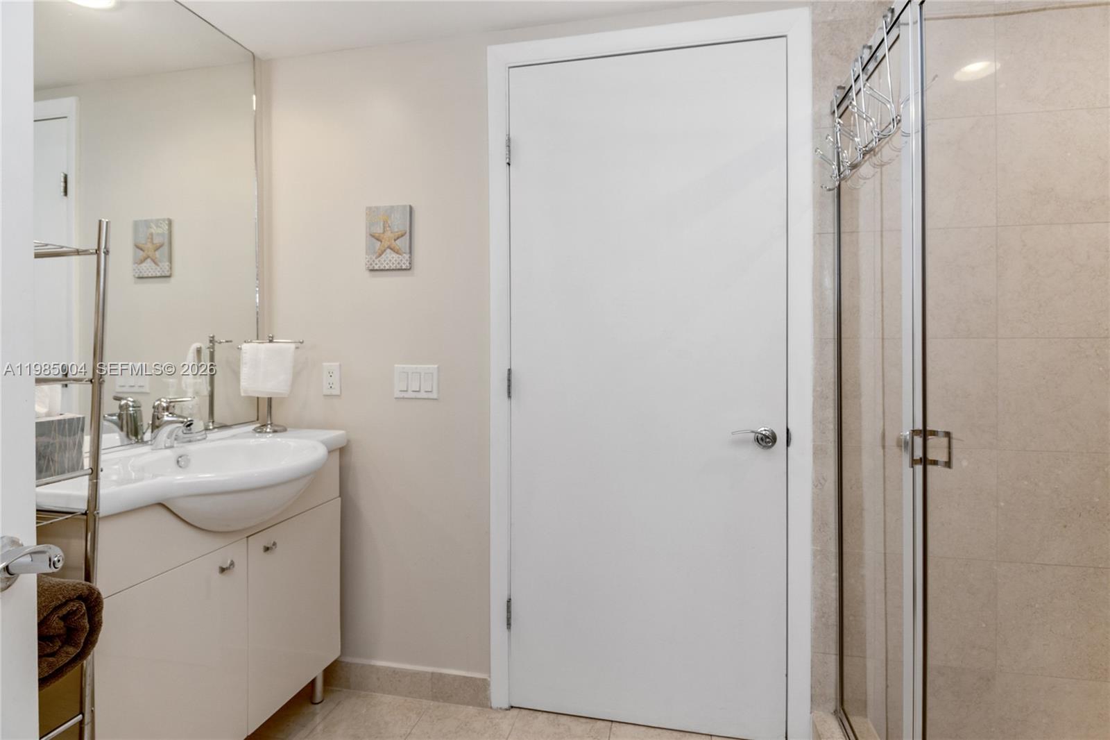 1108 2 / 2 1458 sq. ft. $ 2026-03-18 0 foto