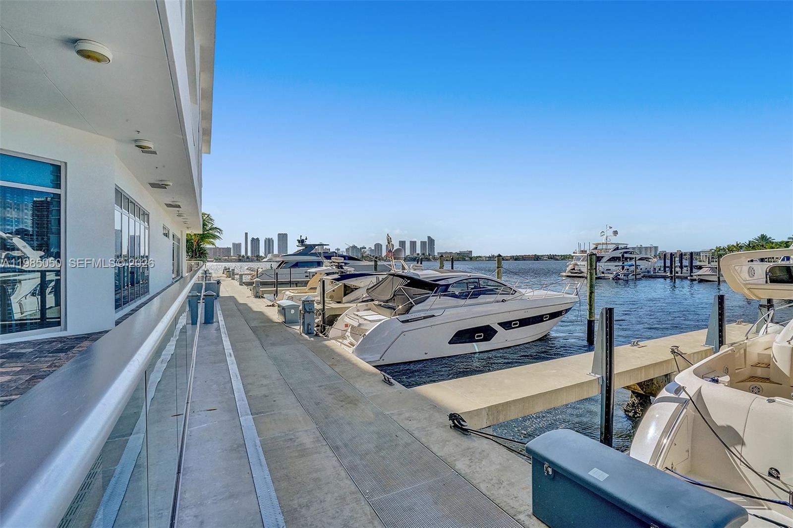 Photo of 17301 Biscayne Blvd #1207, North Miami Beach, Florida, 33160 -