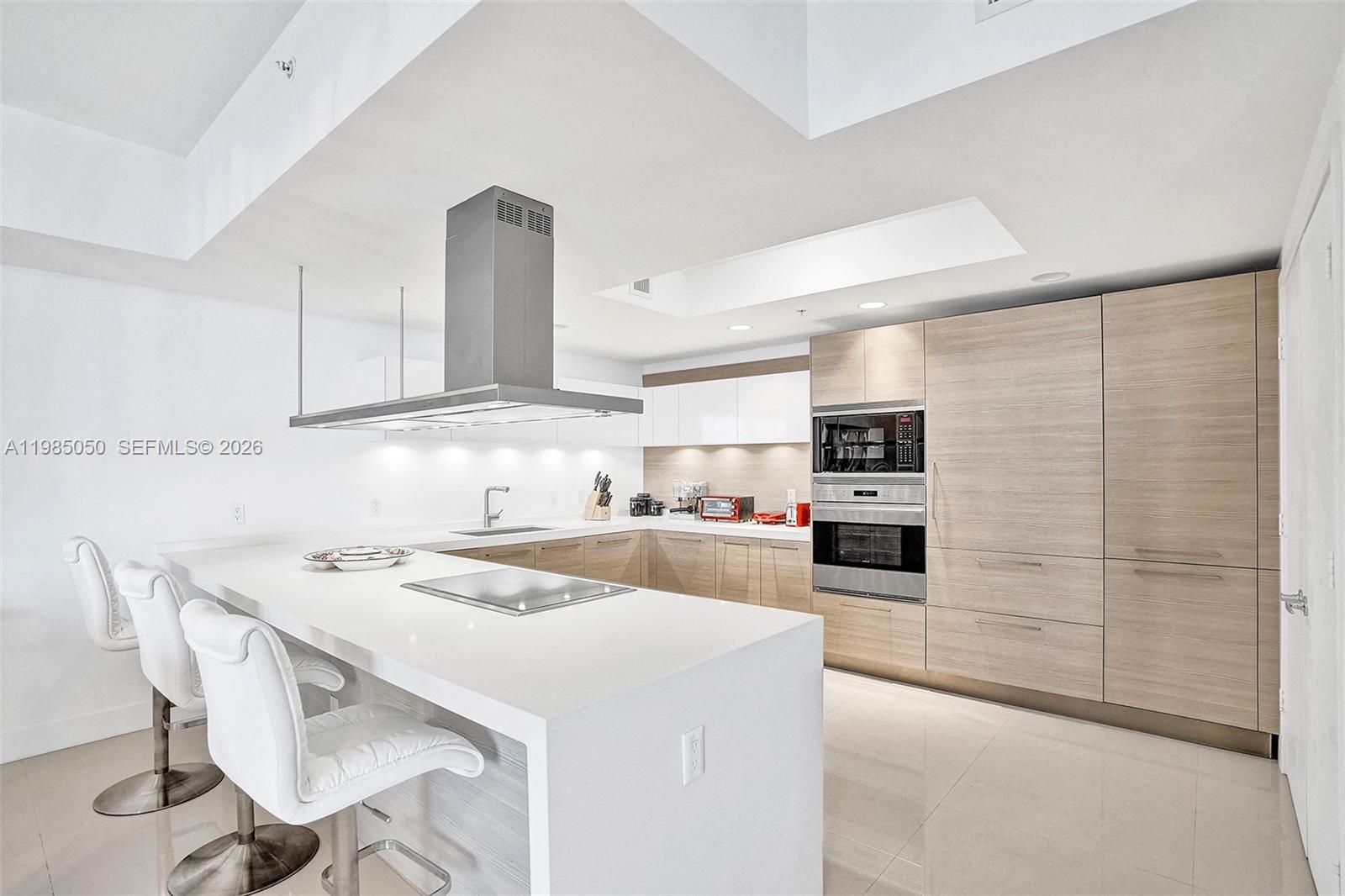 Photo of 17301 Biscayne Blvd #1207, North Miami Beach, Florida, 33160 -