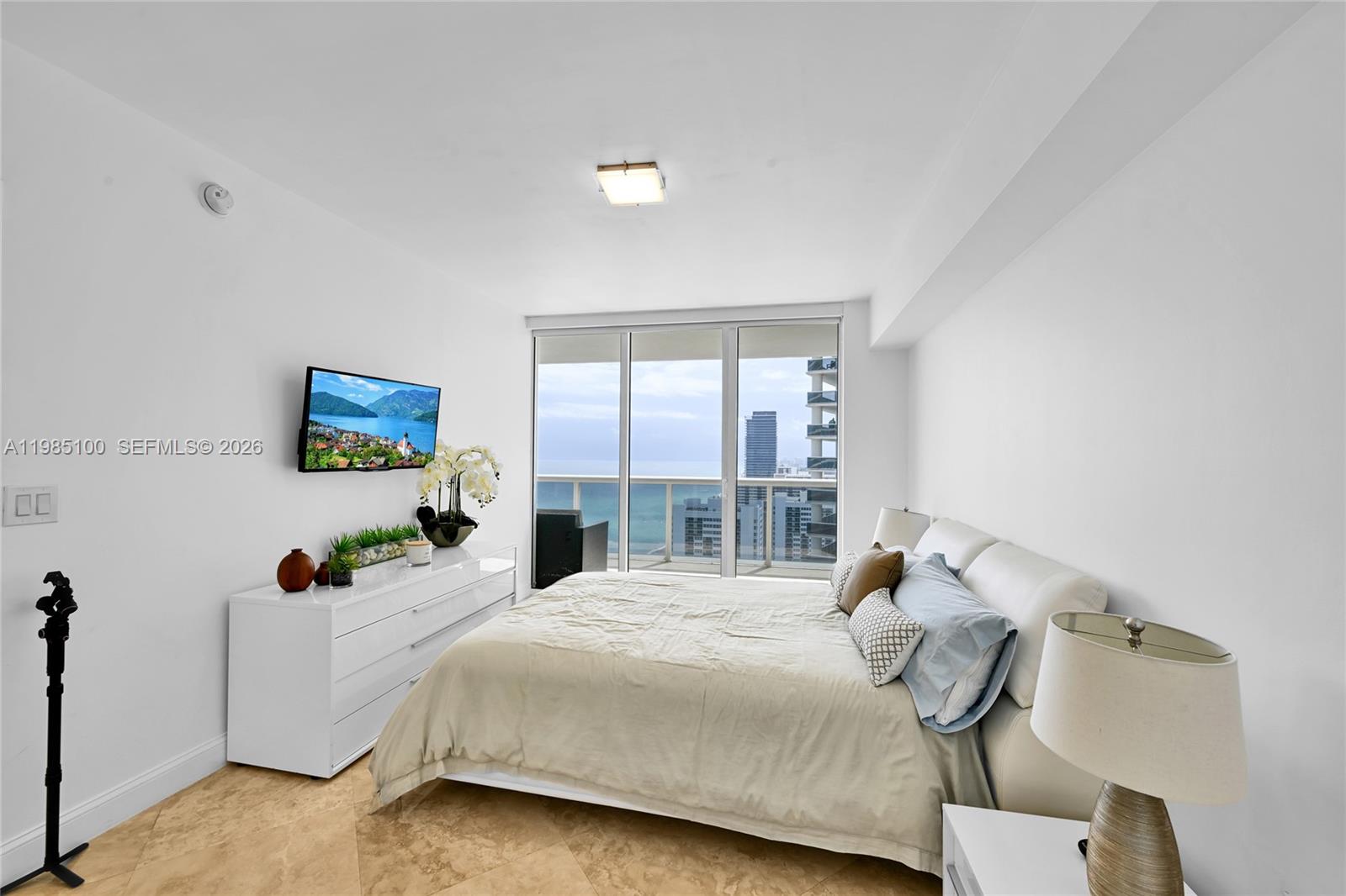 3104 3 / 3 1675 sq. ft. $ 2026-03-18 0 Photo