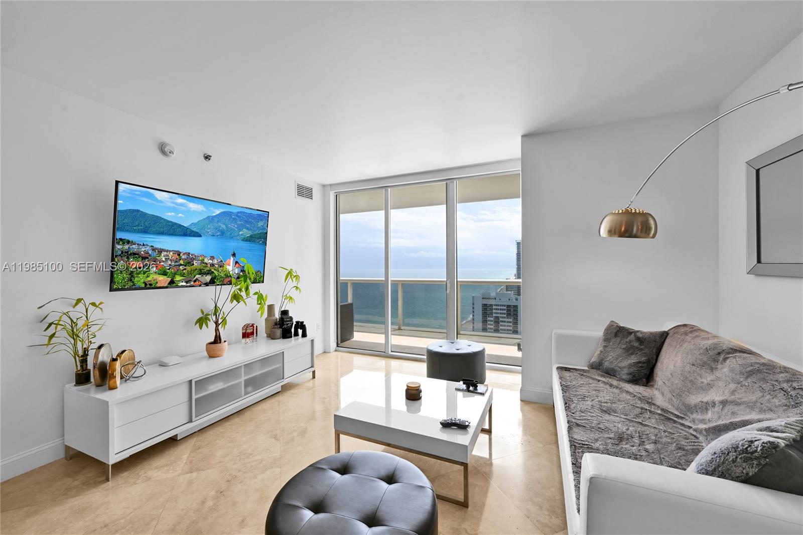 3104 3 / 3 1675 sq. ft. $ 2026-03-18 0 Photo