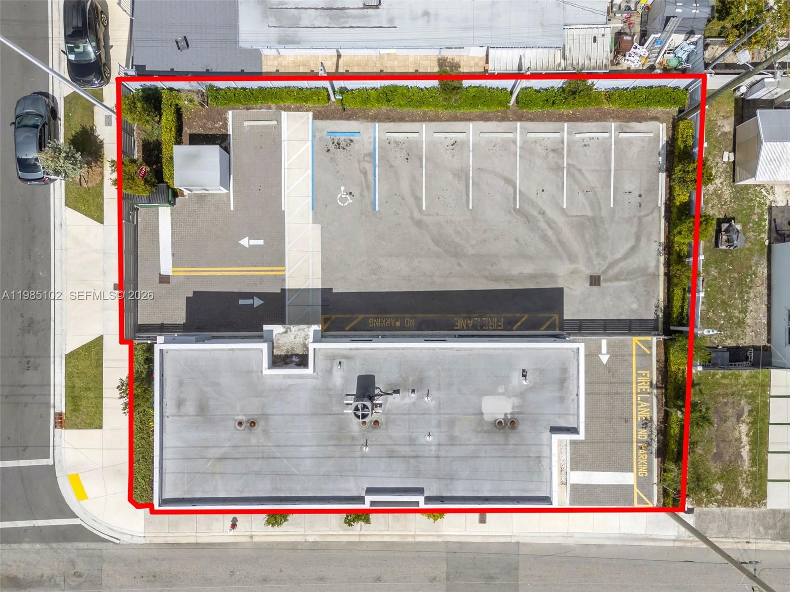   /   sq. ft. $ 2026-03-18 0 foto