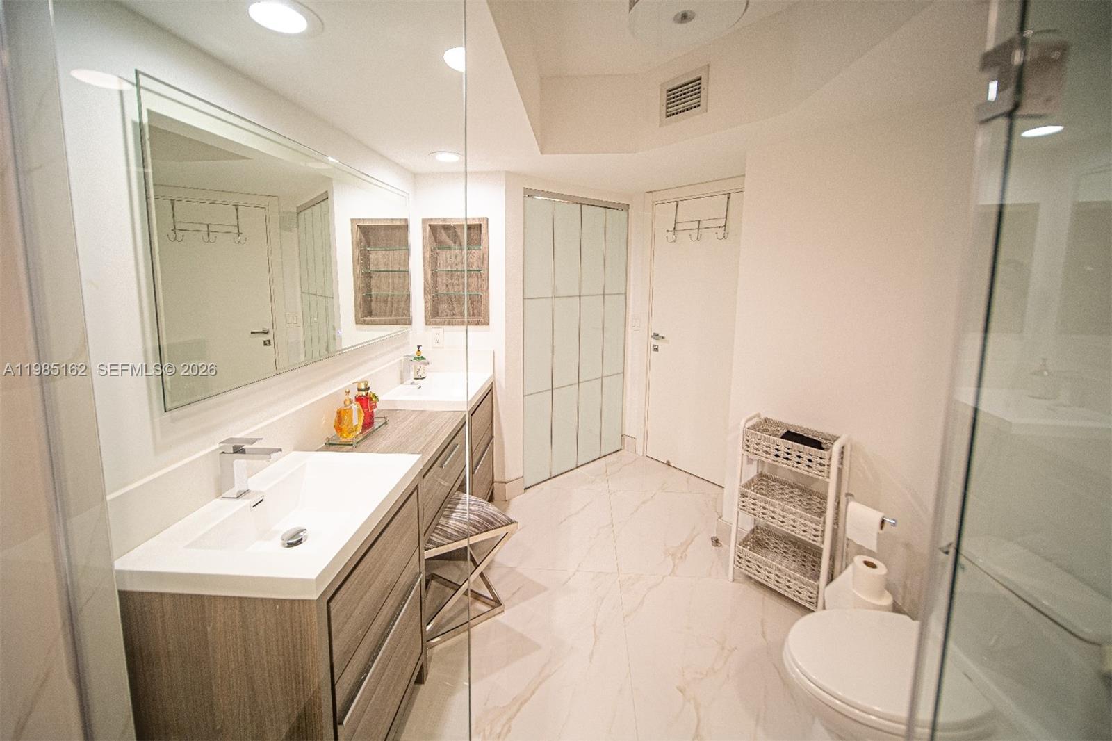 Photo of 16445 Collins Ave  #425, Sunny Isles Beach, Florida, 33160 - 