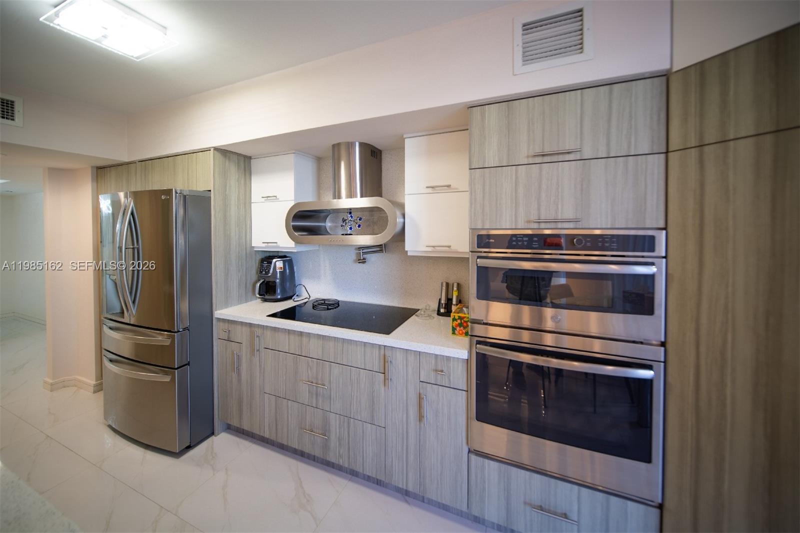 Photo of 16445 Collins Ave  #425, Sunny Isles Beach, Florida, 33160 - 