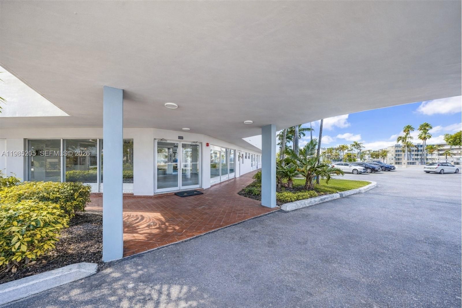 106-1 2 / 2 1036 sq. ft. $ 2026-03-18 0 Photo